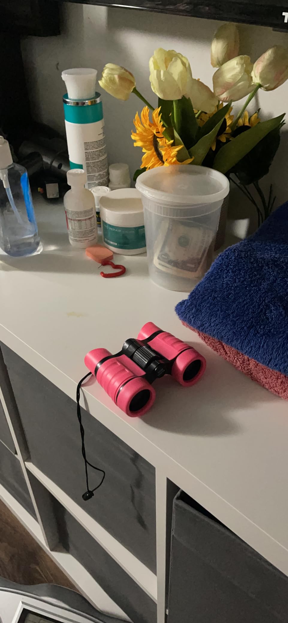 ESSENSON Binoculars for Kids, Pink customer photo 1