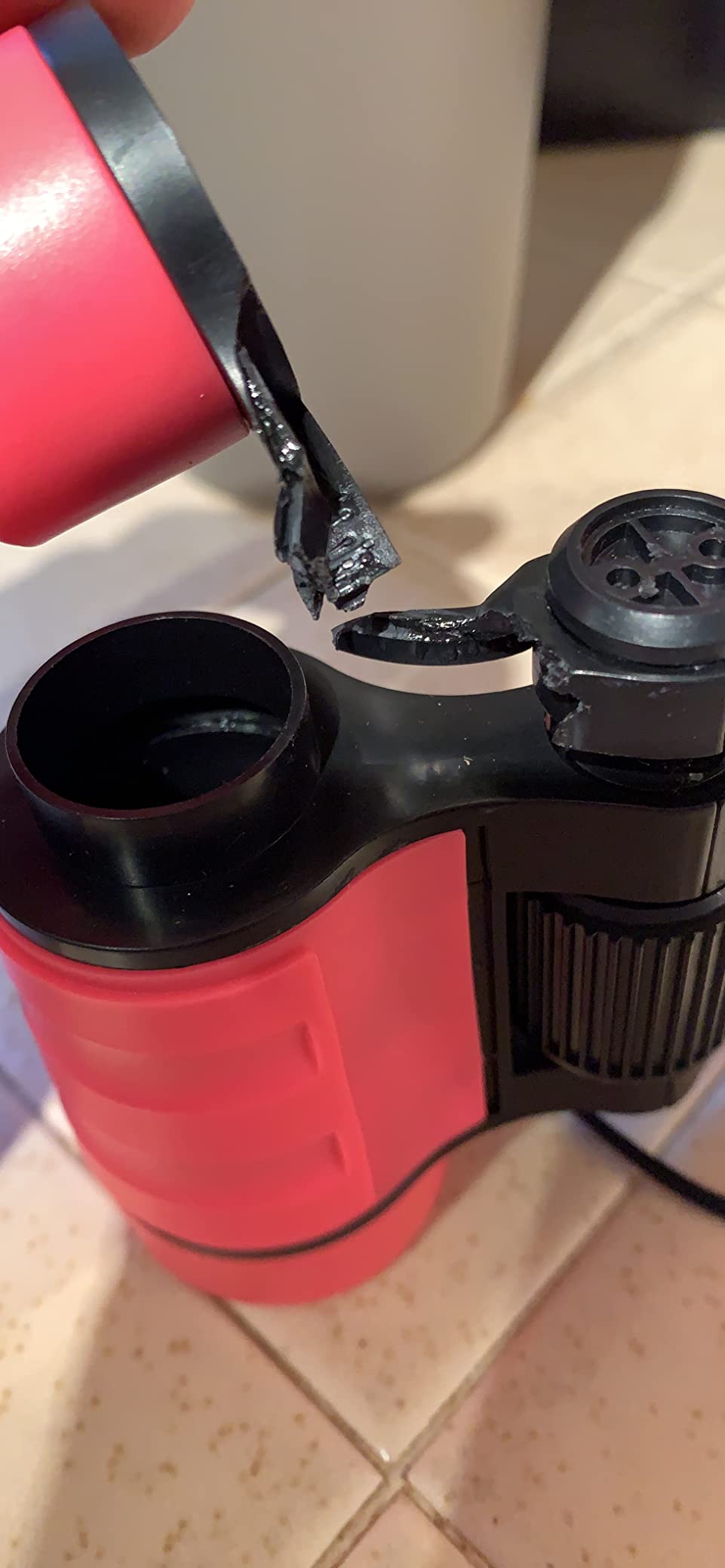 ESSENSON Binoculars for Kids, Pink customer photo 2