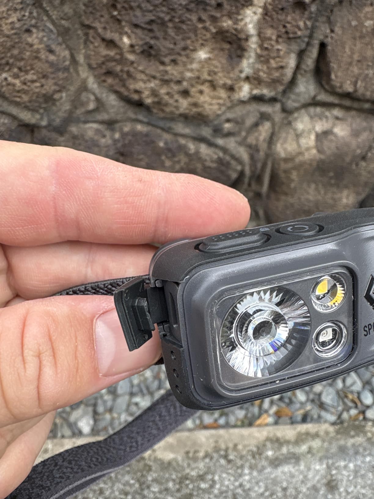 BLACK DIAMOND Spot 400-R Headlamp, Rechargeable, Dimmable, Bright, Graphite customer photo 1