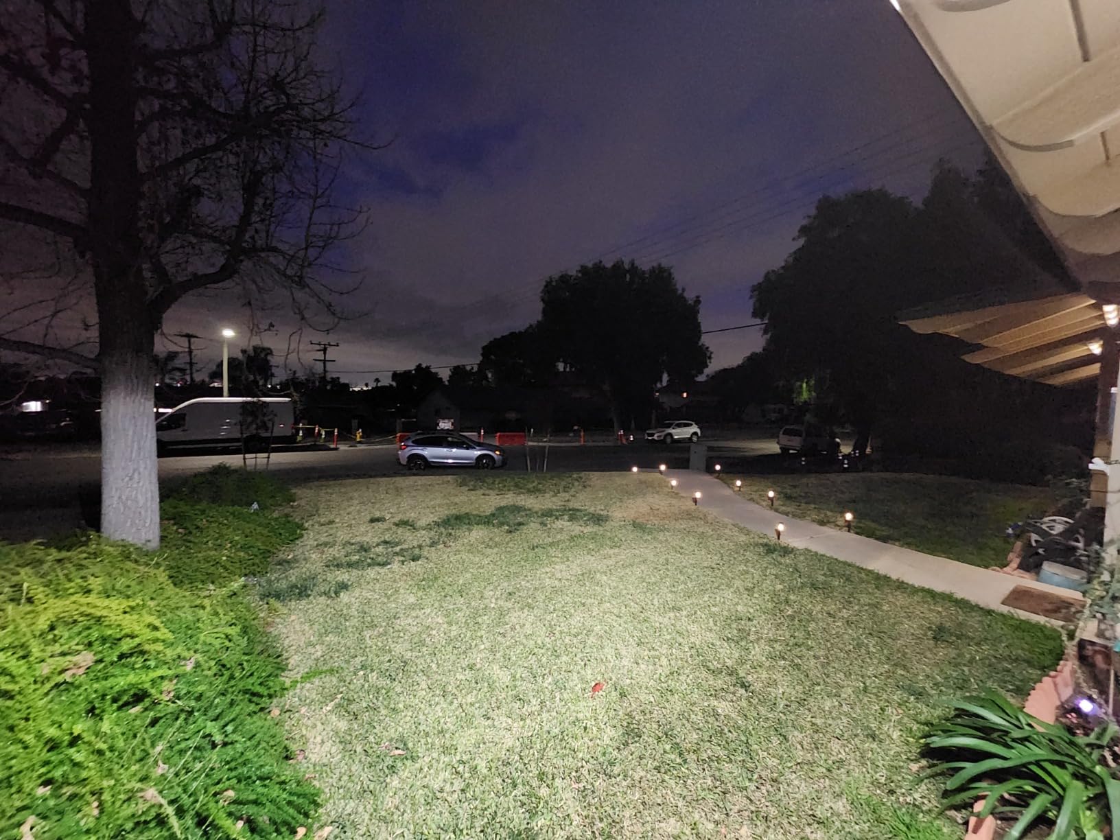 LUTEC 32W 3500 Lumen LED Security Lights Motion Sensor Light Outdoor, 5000K Daylight, IP65 Waterproof, Dusk to Dawn, Motion Detector Flood Light for Garage, Yard, Porch-White customer photo 1