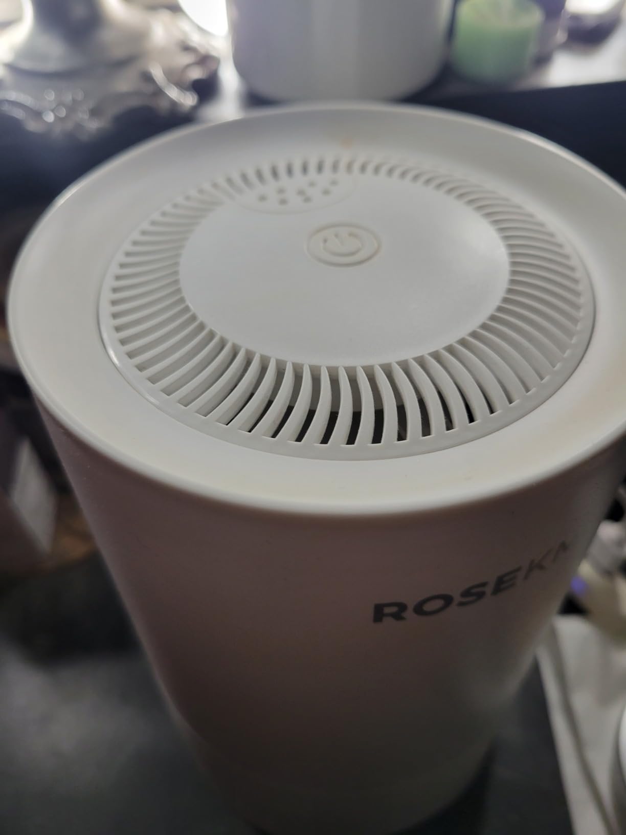 ROSEKM Small Air Purifier for Bedroom & Desk, 50 Sq Ft, H13 HEPA, White customer photo 2