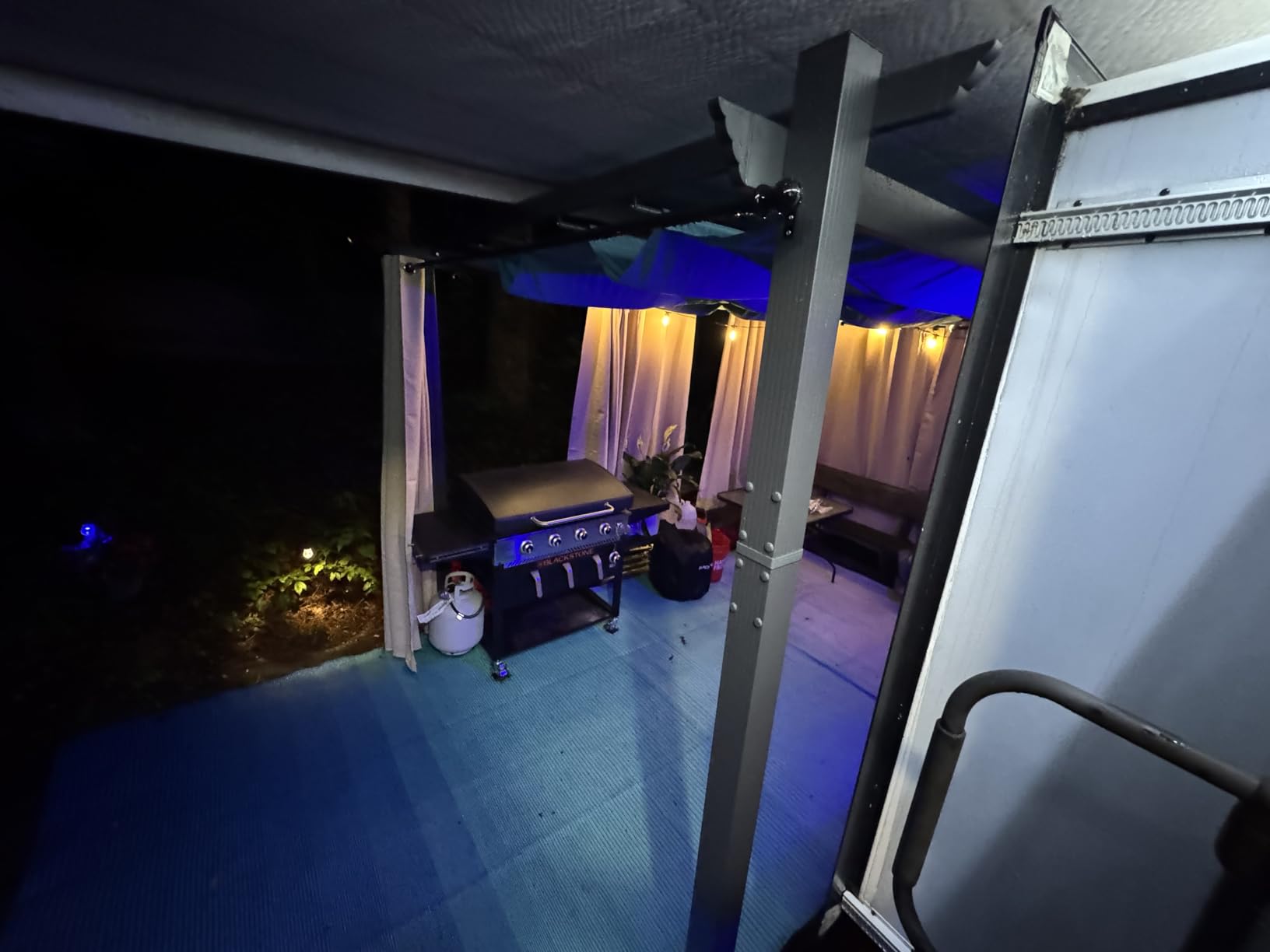 Kozyard Morgan Outdoor Retractable Pergola with Sun Shade Canopy customer photo 2
