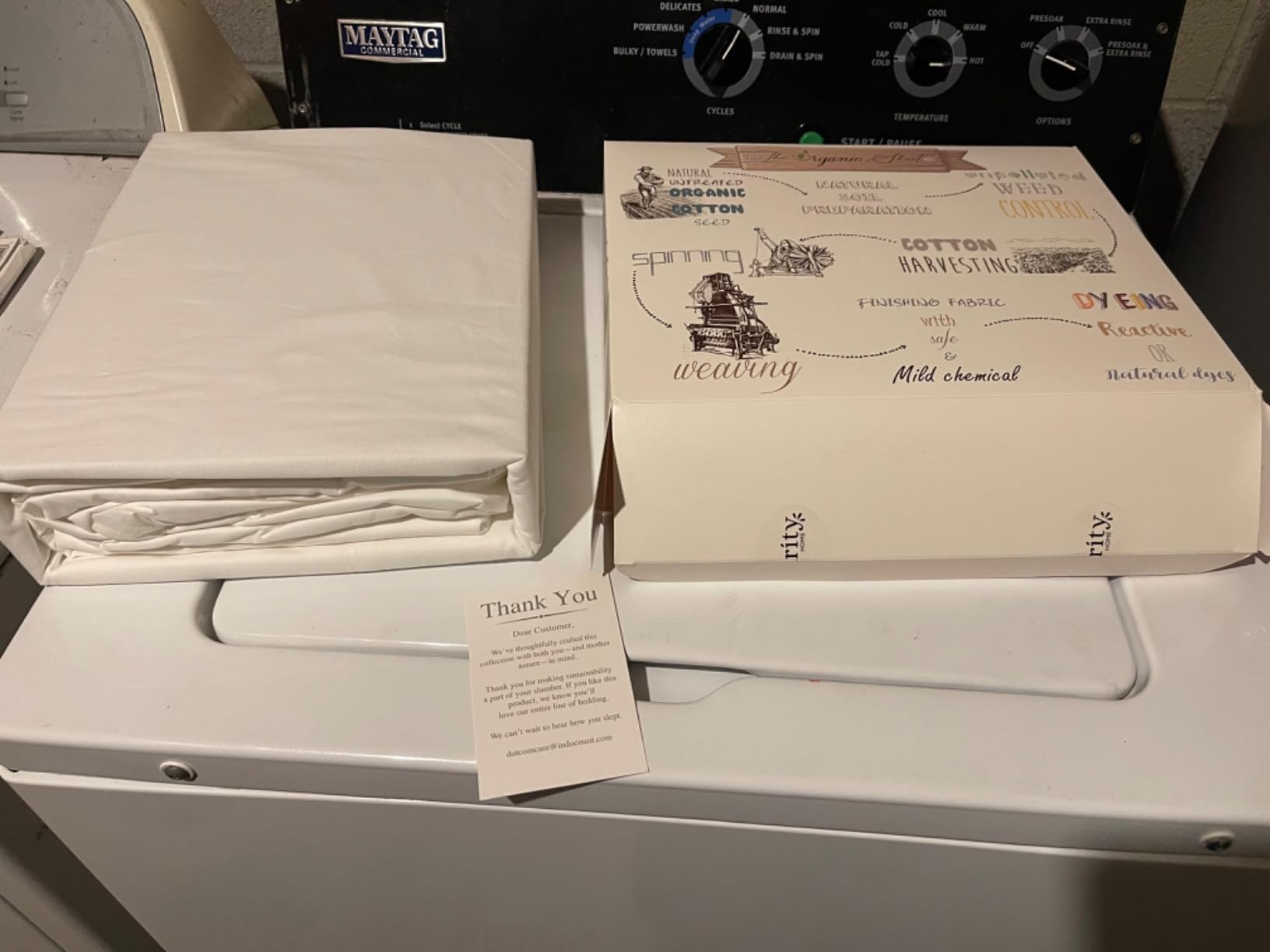 SUPREME ELEGANCE 100% Organic Cotton Queen Sheet Set, Percale, Snow White customer photo 1