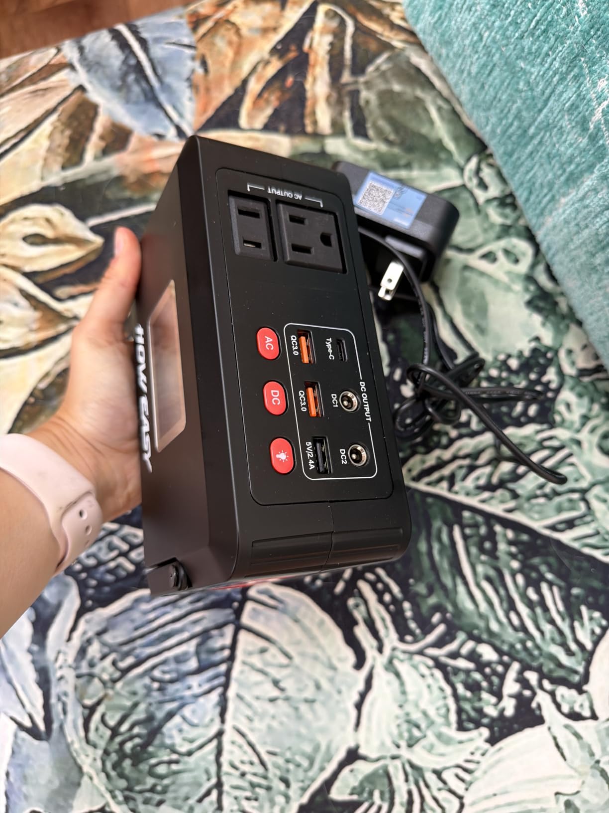 HOWEASY Portable Power Station, 120W (240W Peak) Solar Generator, 88Wh Lithium Battery Power with 110V AC Outlet/DC/USB/LED Light for Outdoor Camping Trip Hunting Emergency customer photo 1