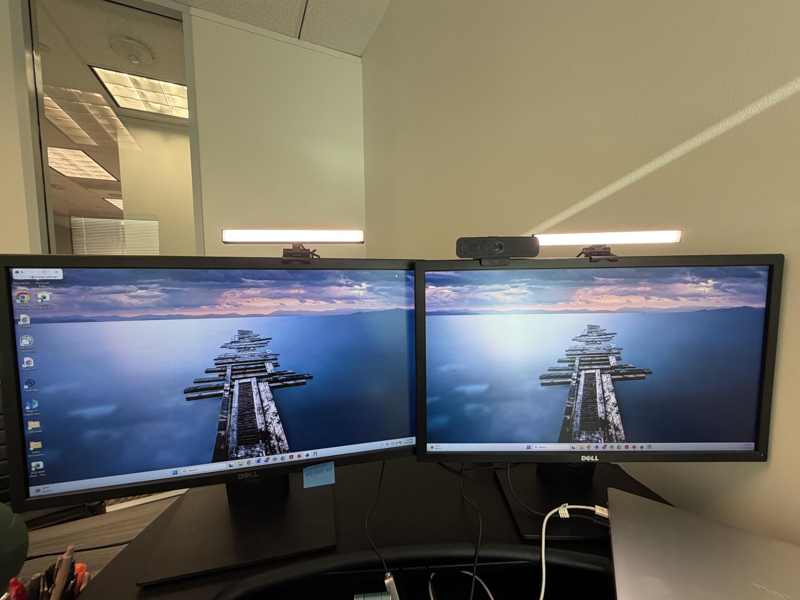 HumanCentric Video Conference Lighting - Webcam Light for Streaming LED customer photo 2