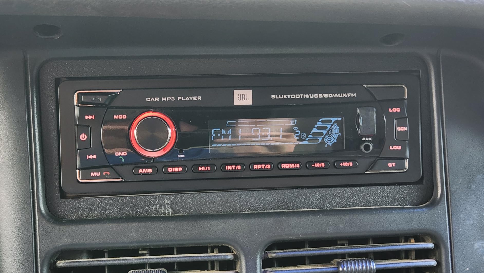 JBL Celebrity100 Single DIN Bluetooth FM Radio USB/AUX SD/MP3 Cars High Power Mechless Stereo Receiver customer photo 1