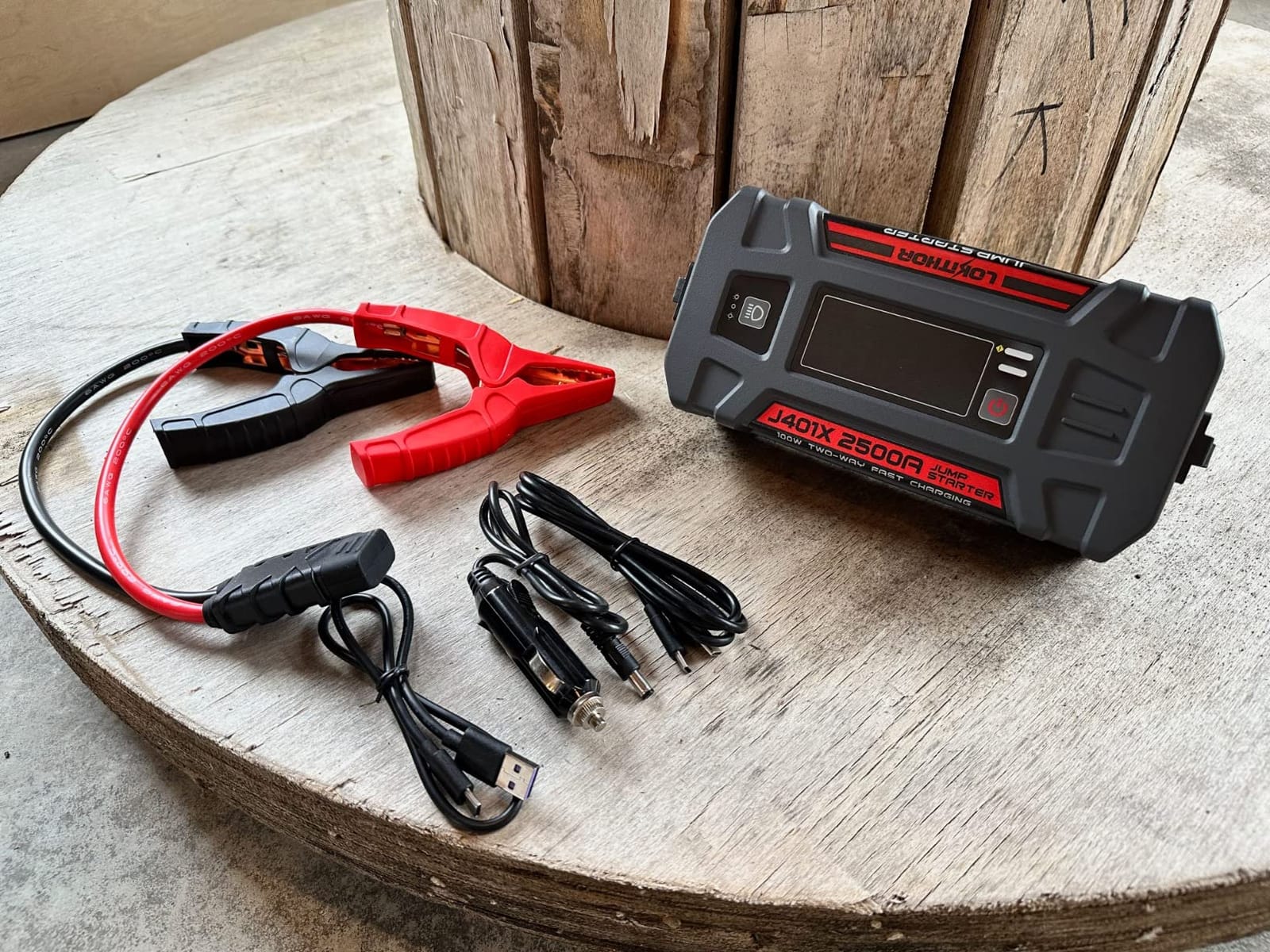 LOKITHOR J401X Car Battery Jump Starter with -40℉ Auto-Heating Tech customer photo 1