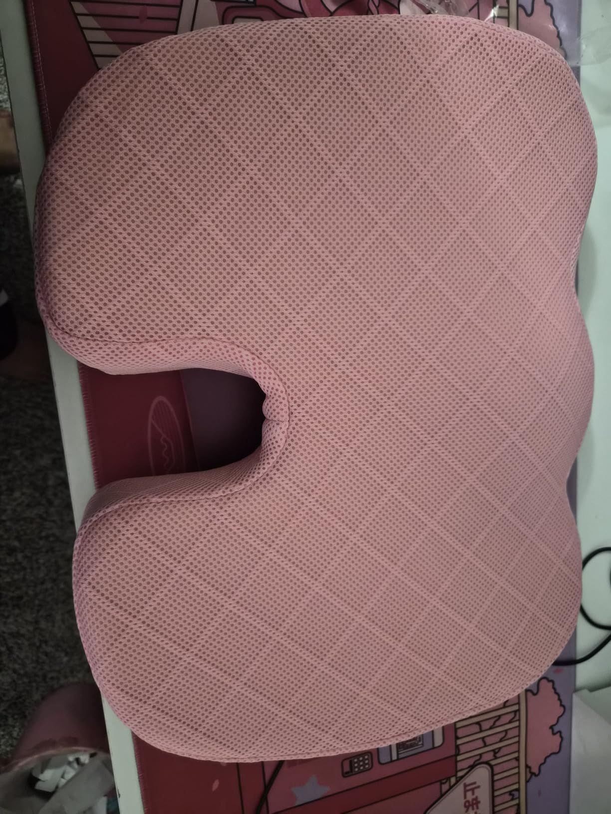 TushGuard Seat Cushion, Memory Foam Office Chair Cushion - Grey, Large | for Car Seat, Airplane, Desk Chair - Sciatica & Hip & Coccyx Pain Relief Cushion for Long Sitting Office Workers, Car Drivers customer photo 2