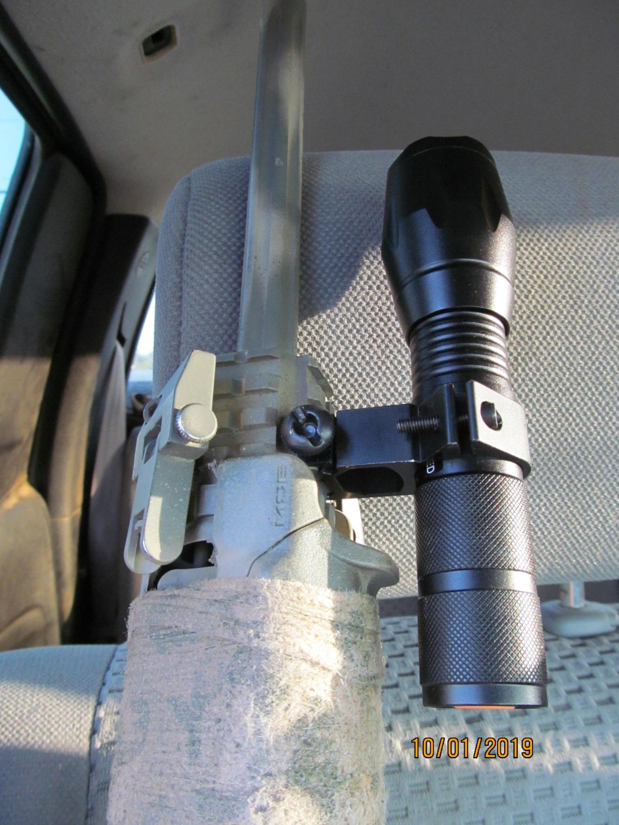 VASTFIRE USB-C Rechargeable Green Flashlight Zoomable 1000 Yard Pressure Switch Scope Rail Mount Hogs Predators Night Hunting (30) customer photo 2