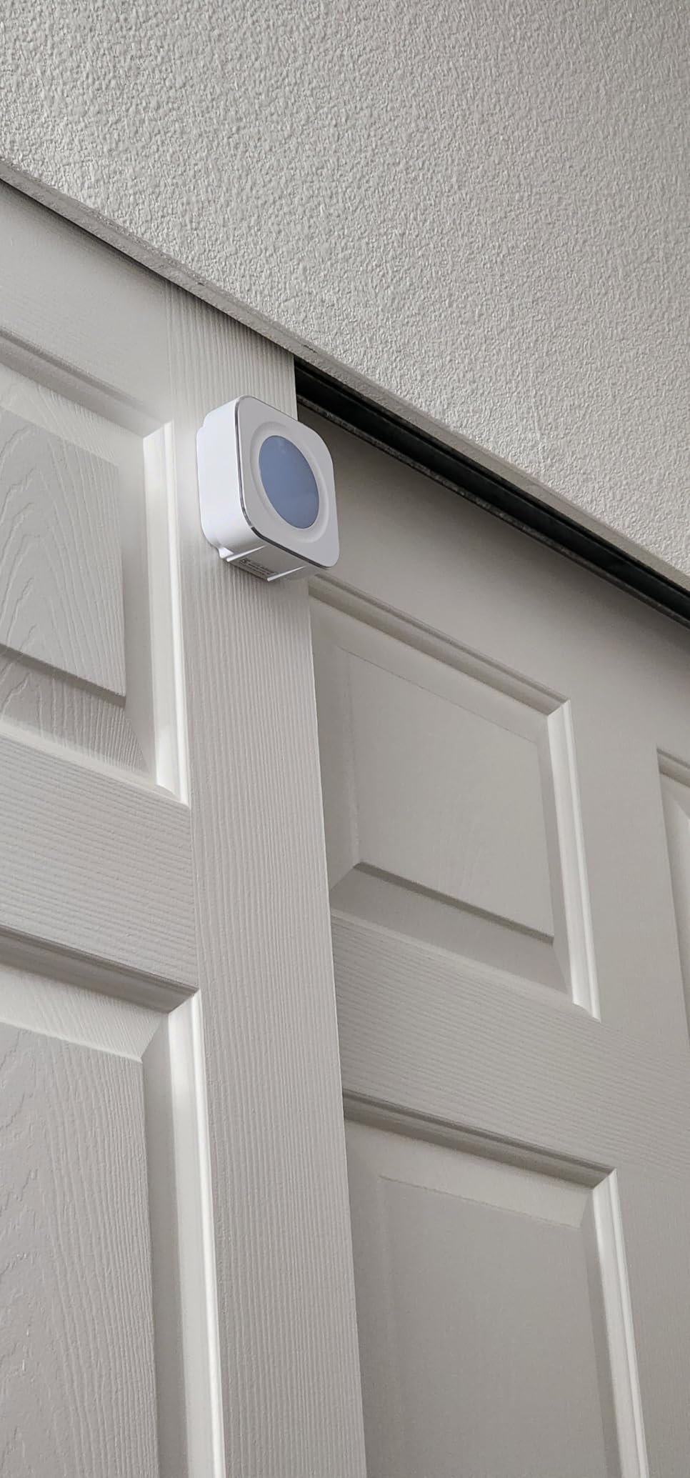 Wireless Doorbell Battery Operated Wireless Doorbell for Home 1200FT Hearing Impaired Doorbell with 1 Doorbell Button & 2 Portable Doorbell,36 Ringtones 4 Volume White FUHONGRUI customer photo 1