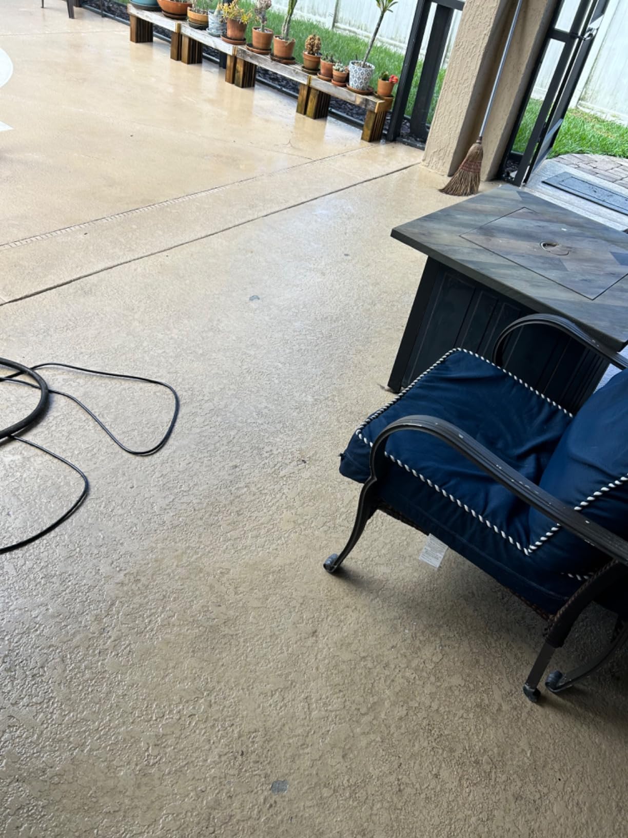 Kärcher Electric Pressure Washer K1800PS, CETA Certified, 3 Spray Nozzles, Detergent Tank, for Cars, Driveways, Siding, Patios, 1.2 GPM customer photo 1