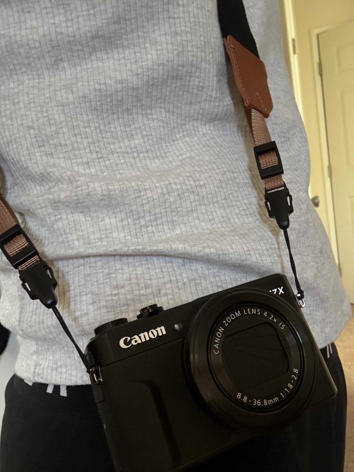 MoKo Camera Strap Compitable with Canon/Sony/Nikon/Minolta/Panasonic/DSLR customer photo 1