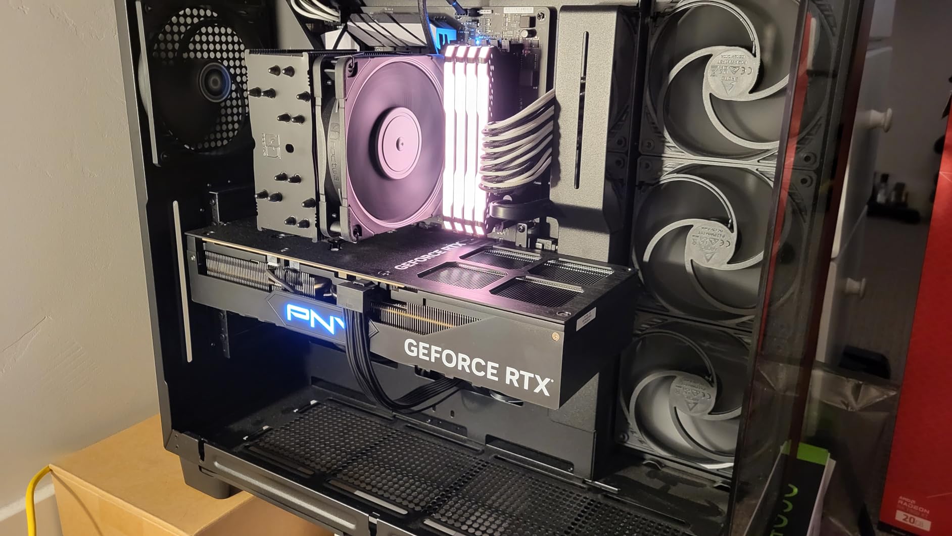 PNY GeForce RTX 4090, 24GB GDDR6X, Verto Triple Fan, Graphics Card, DLSS 3, 384-Bit, PCIe 4.0, HDMI/DisplayPort, NVIDIA, Desktop Computers, Gaming PCs, Workstations customer photo 1