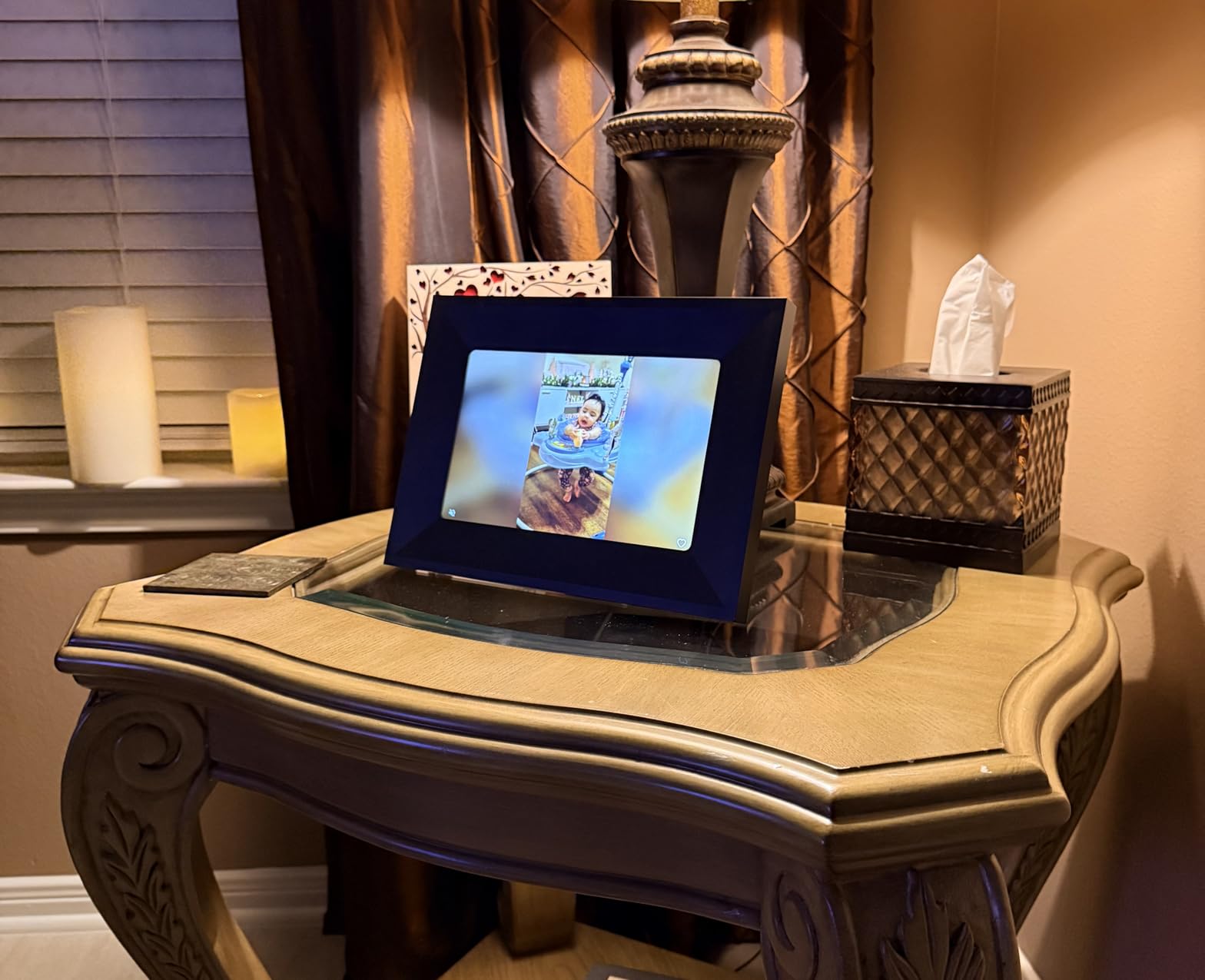 Skylight Digital Picture Frame, Load from Phone Capability, 15