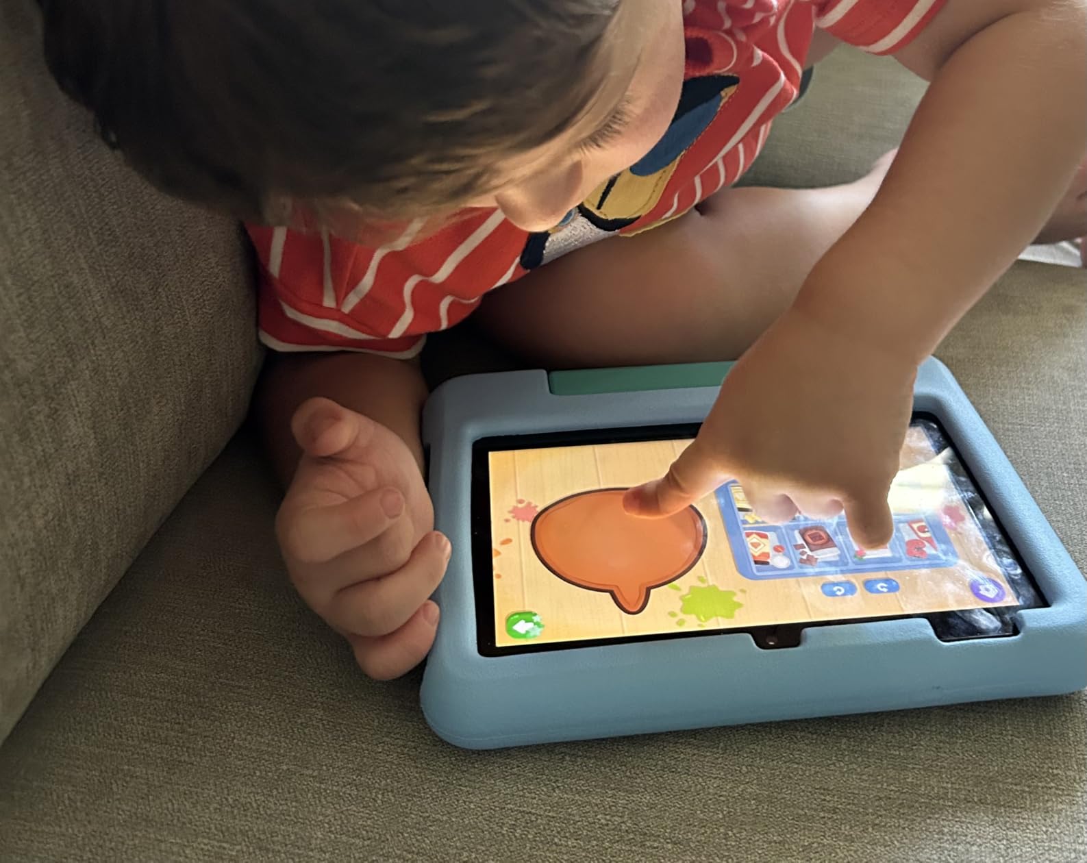 Amazon Fire 7 Kids tablet, ages 3-7. Top-selling 7