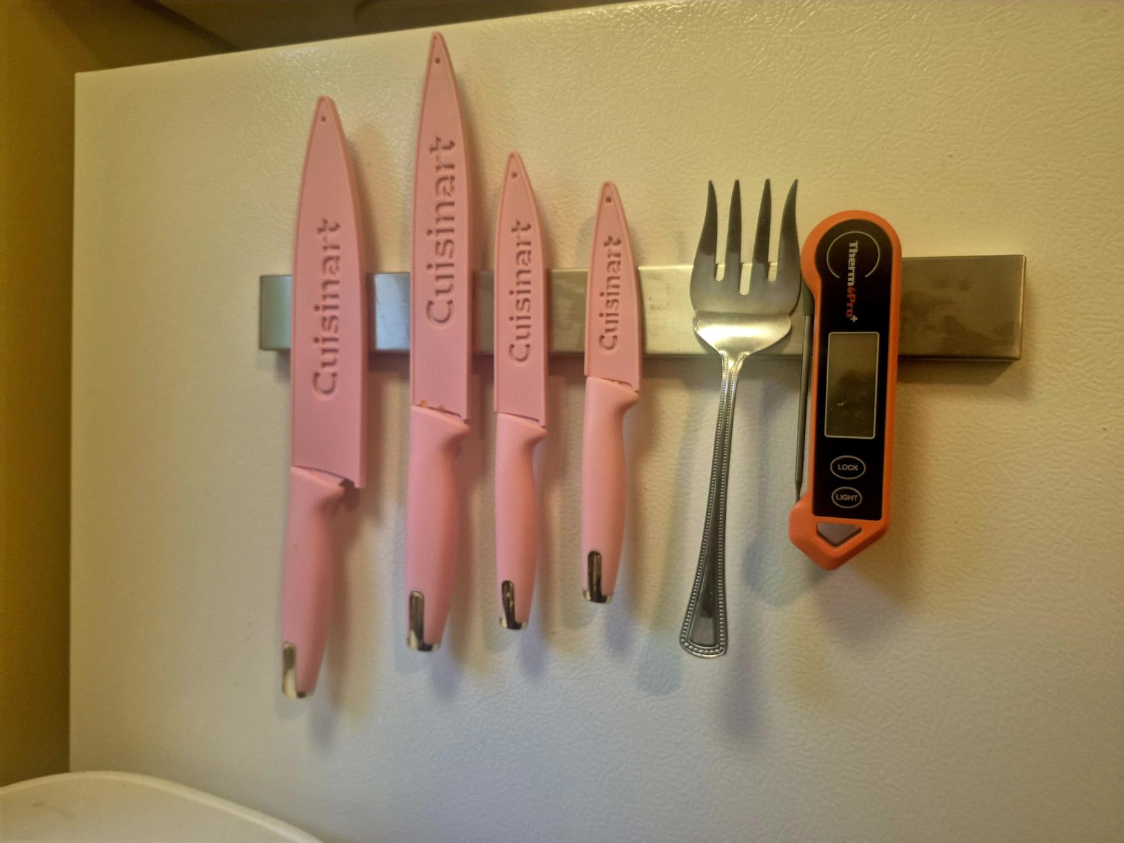 Magnetic Knife Holder for Wall 16 Inch Knife Magnetic Strip Refrigerator Knife Magnet Bar Wall Mount Knife Rack for RV Kitchen Utensil Holder Metal Tool Holder Knife Block for Kitchen Organization customer photo 1