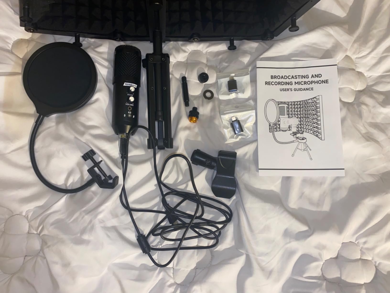 Studio Recording Microphone Isolation Shield with Pop Filter and Metal Tripod Stand, Studio Mic to PC Laptop Smartphone, Music Microphone for Recording Singing Podcasting customer photo 2