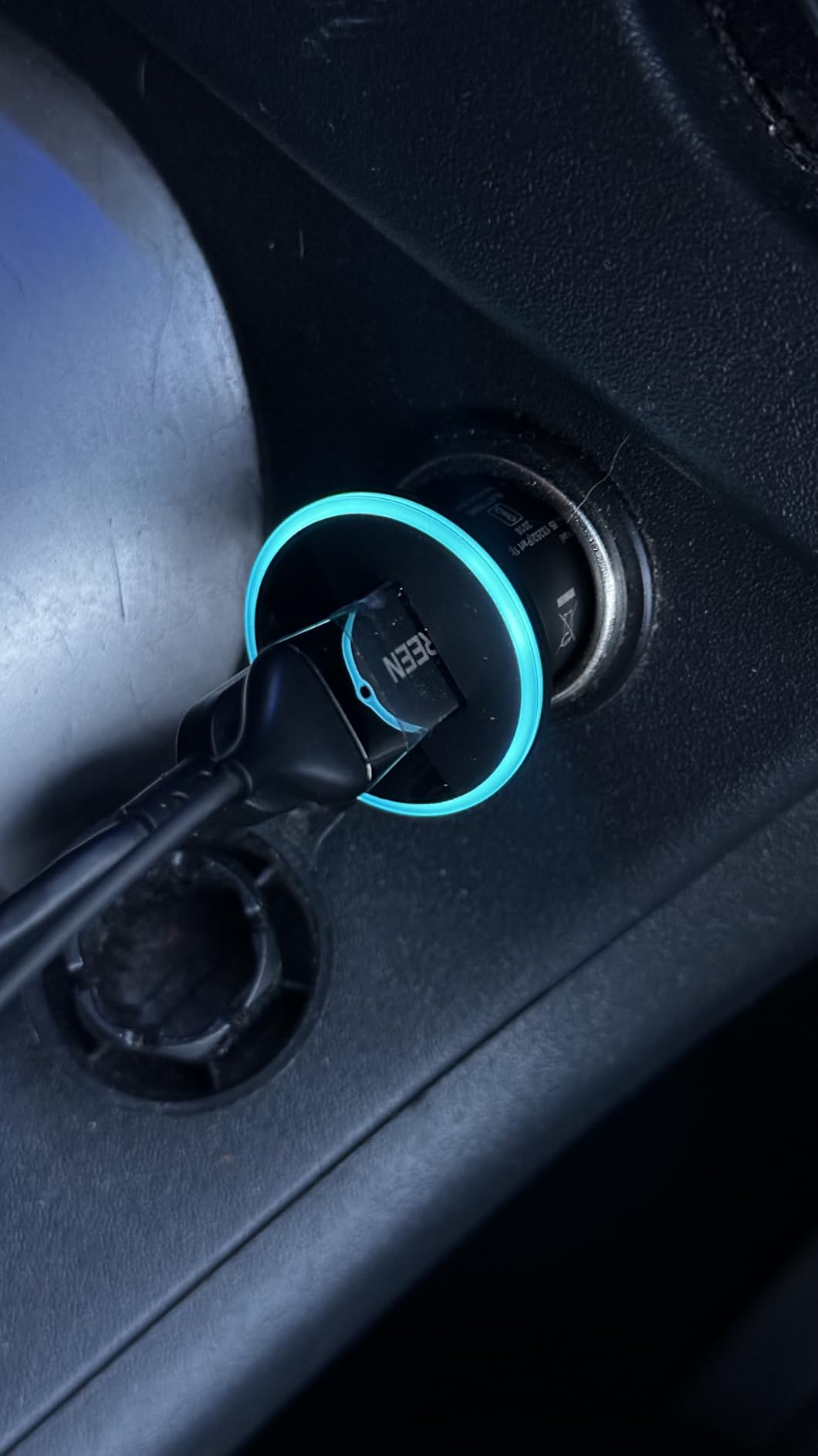 Anker 323 52.5W USB C Car Charger with 30W PowerIQ 3.0 Fast Charging | Cigarette Lighter Adapter, for iPhone 17 / 16 / 15 / 14 / 13 / 12 Series, Galaxy S25 / S24, Pixel, and More customer photo 1