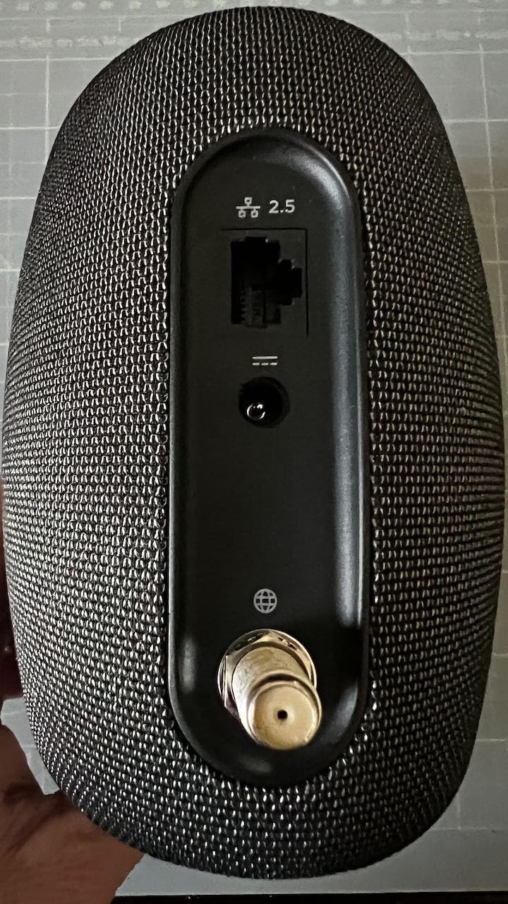 Motorola B12 - Advanced Compact Cable Modem | Pairs with Any WiFi Router | Supports Comcast Xfinity, Cox, Spectrum | 2500 Mbps Max | DOCSIS 3.1 | 2.5 Gbps Port | Nex Gen MB8611 customer photo 2