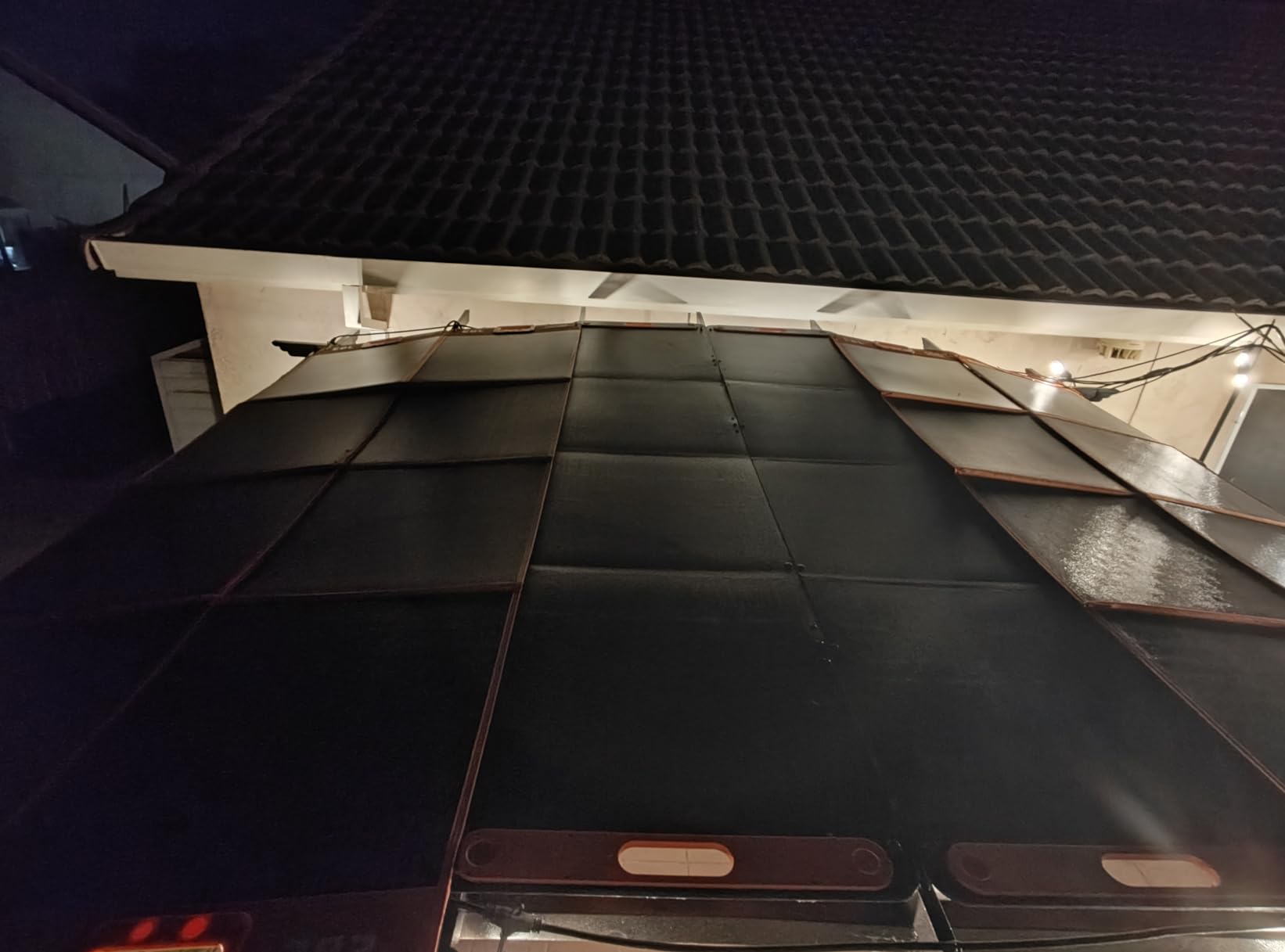 EBL 200W Portable Solar Panel for Power Station, Foldable IP65 Waterproof customer photo 2