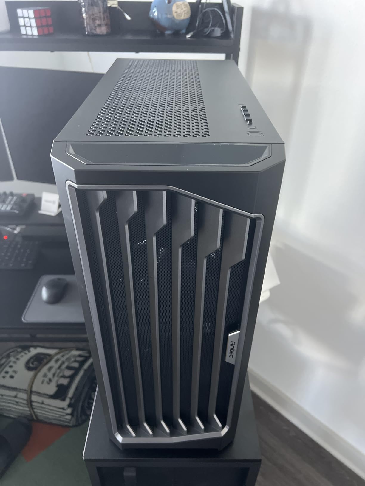 Antec Performance 1 FT Full Tower E-ATX PC Case, 3 PWM Fans customer photo 1