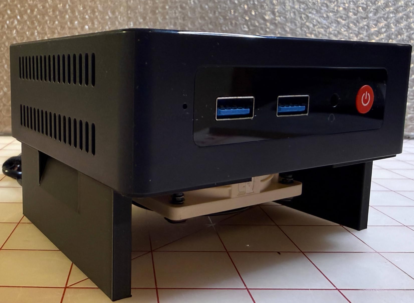 Beelink Mini S12 Mini PC, 12th Intel Alder Lake- N95 (4C/4T, up to 3.4GHz), 8GB DDR4 256GB M.2 SSD, Mini Desktop Computer Support 4K@60Hz Dual Display/WiFi 6/BT5.2/USB 3.2/2.5GB LAN for Home/Office customer photo 2