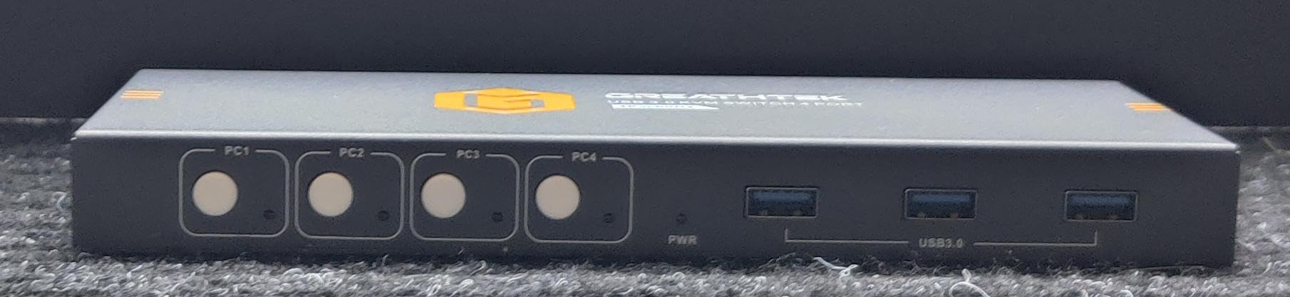 USB3.0 KVM Switch HDMI 4K@60Hz for 4 Computers Share 1 Monitor, KVM Switch 4 Port with 3 USB 3.0 Ports Share Keyboard Mouse, Support Button Switch, Plug and Play | KVM Switch 4 Port with 3 USB 3.0 Ports Share Keyboard Mouse, Wired Remote And Button Switch, Plug and Play,EDID Adapative customer photo 1
