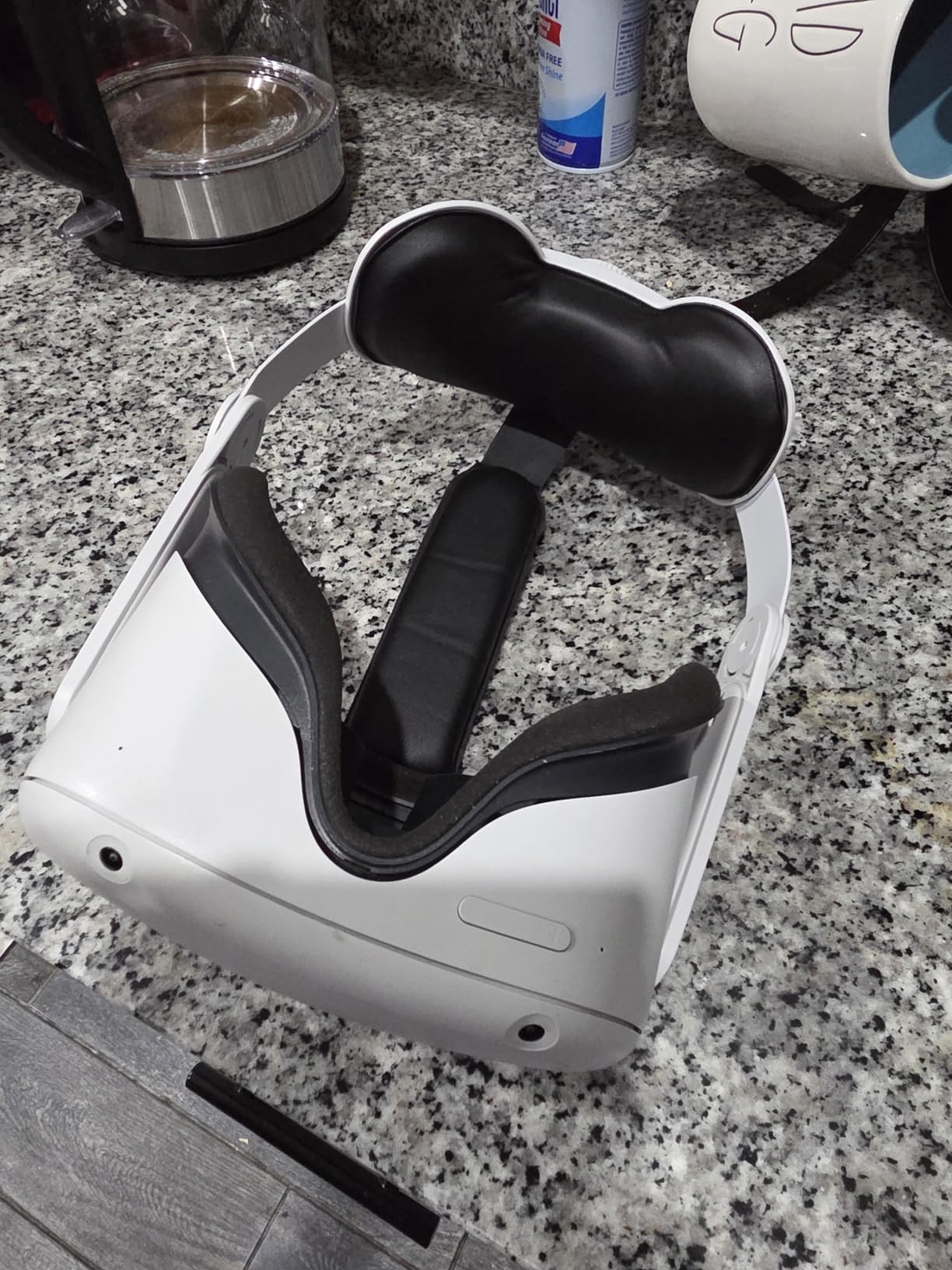 VZNEK Head Strap Compatible with Oculus Quest 2,Meta Quest 2 Accessories Adjustable Elite Strap Replacement for Enhanced Comfort Support and Gaming Immersion in VR (Without Battery) customer photo 1