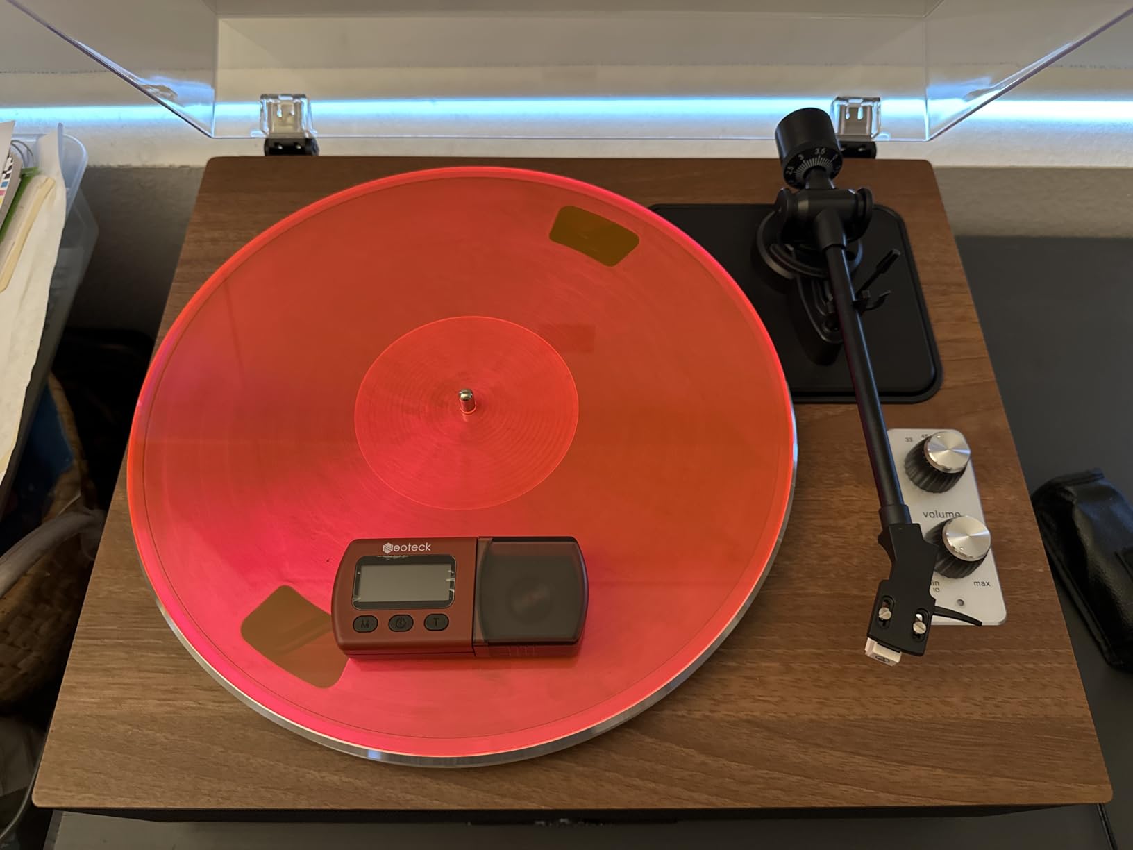ANGELS HORN Bluetooth Vinyl Record Player with Built-in Speakers, AT-3600L customer photo 1