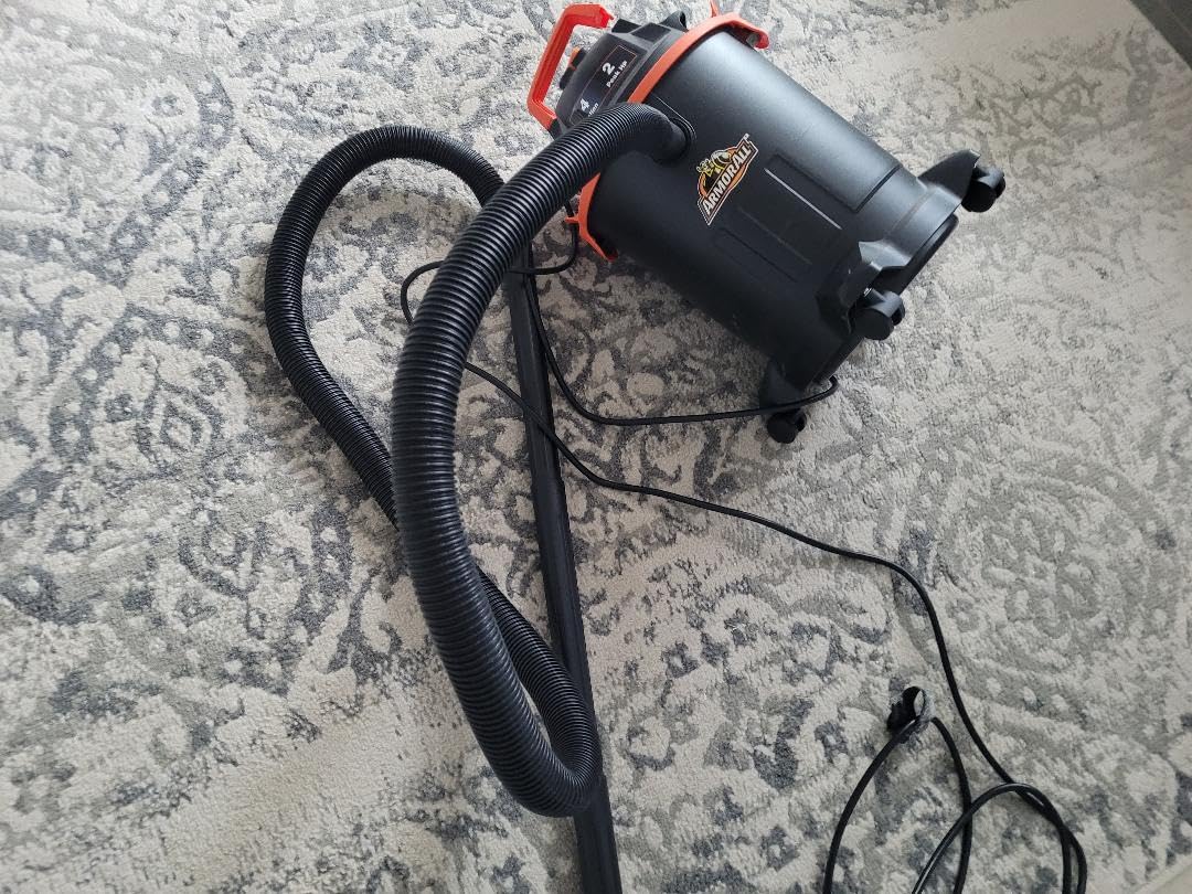 Armor All VO405P 0901 4 Gallon Wet/Dry Vac 2.0 Peak HP Shop Vacuum with Nozzles & Brush,Black/Orange customer photo 2