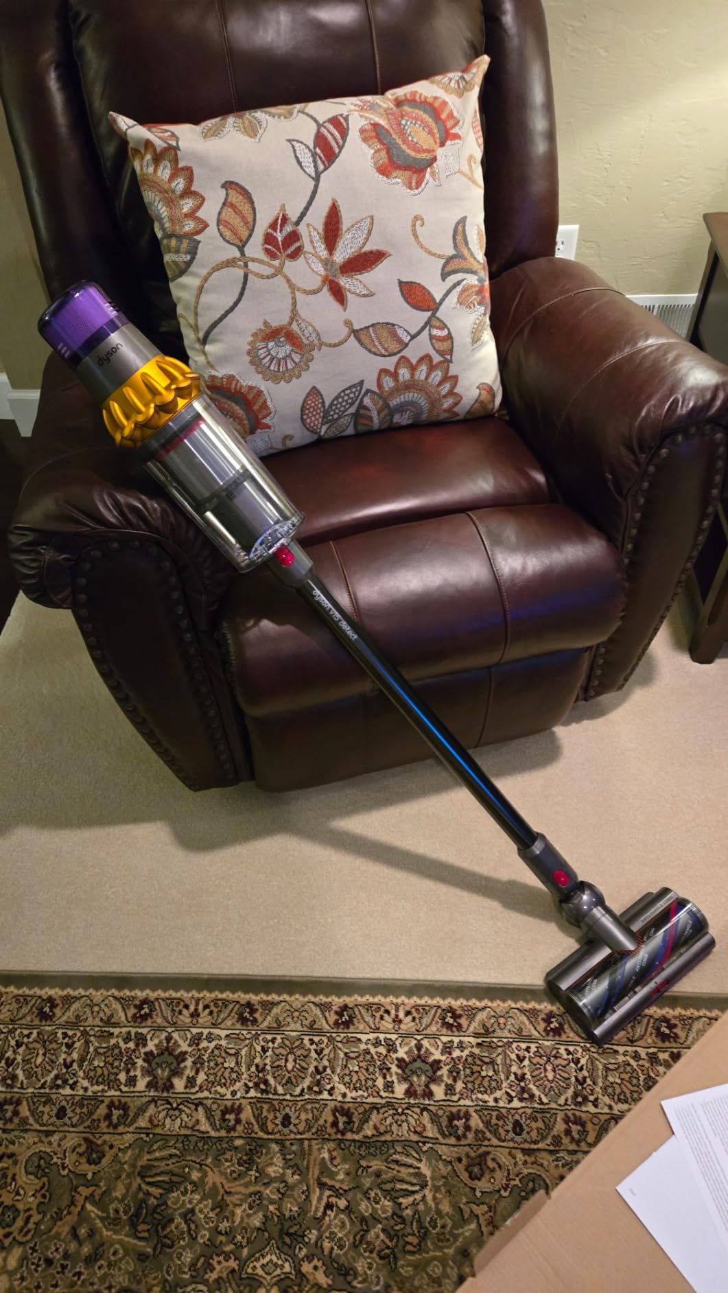 Dyson V15 Detect Cordless Vacuum Cleaner, Yellow/Nickel customer photo 2