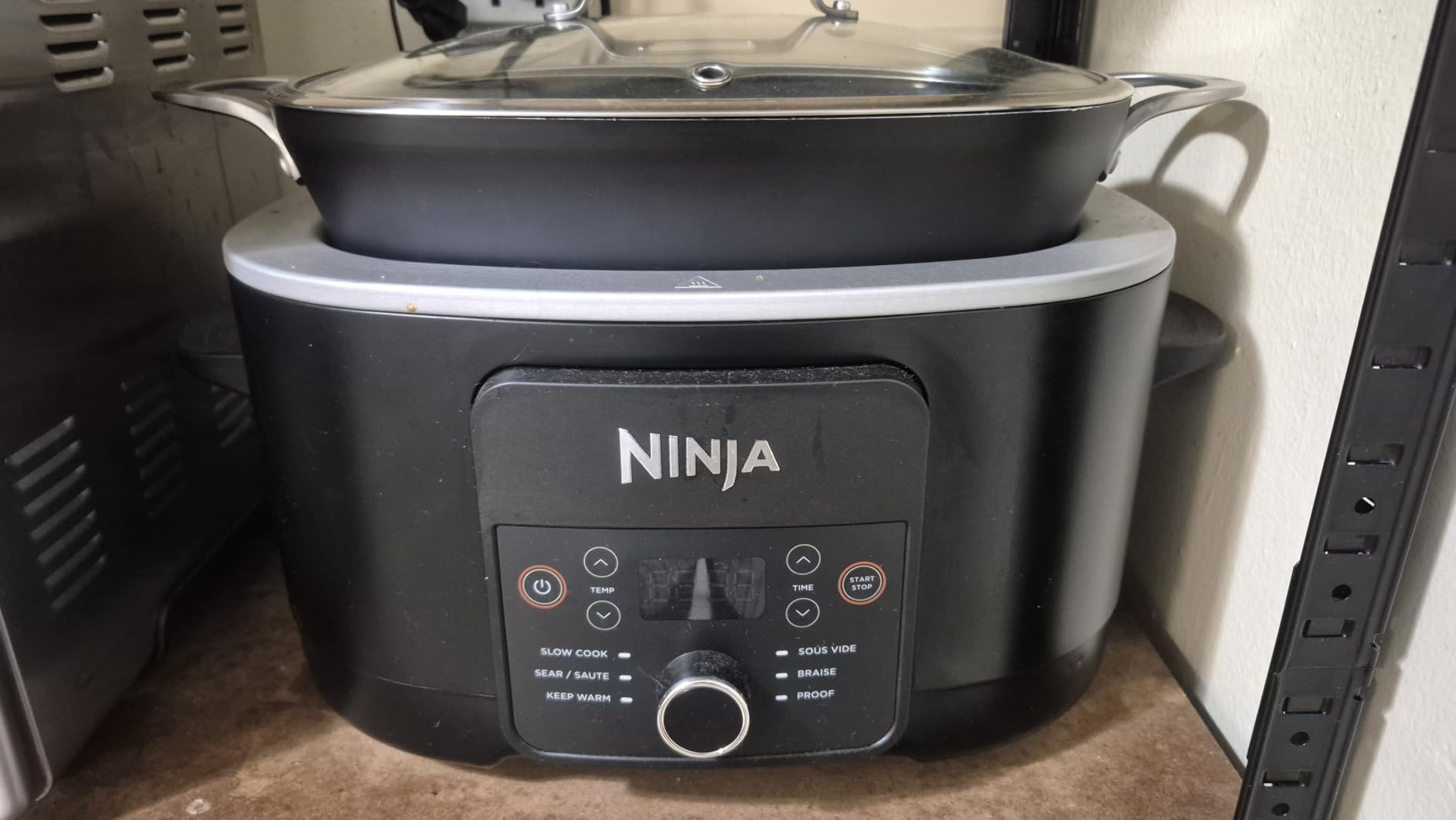 Ninja® PossibleCooker™ PLUS 6-in-1, 8.5-qt, Black, MC1010 customer photo 1