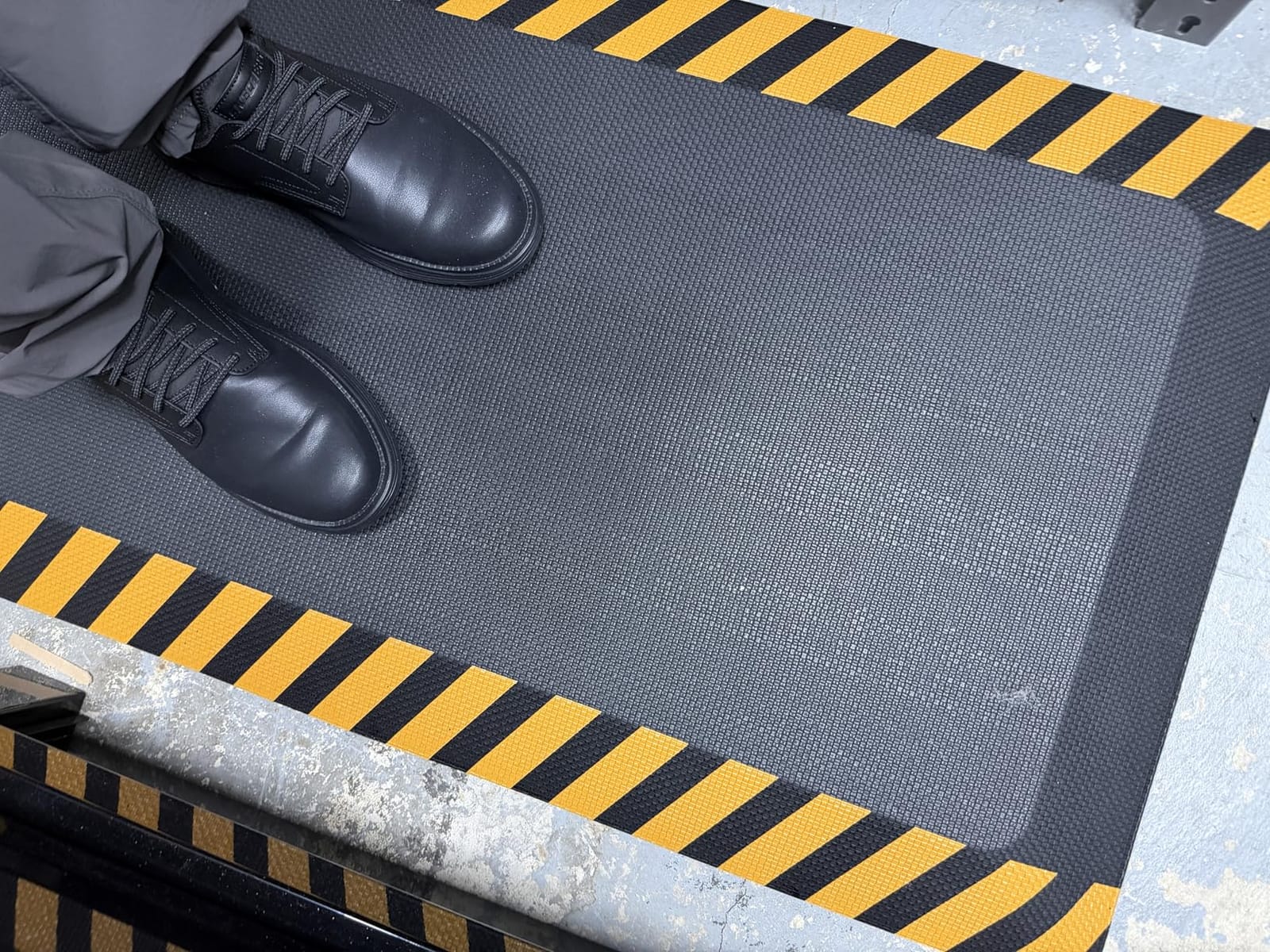 FEATOL Anti Fatigue Mat Industrial, Ergonomic Standing Floor Mat for Work for Stand -Safety Support for Leg & Back Pain(Yellow Border, 20
