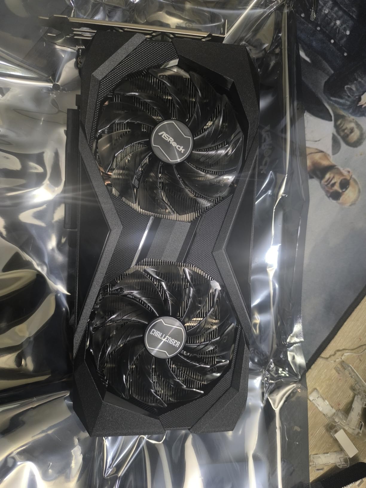 ASRock Radeon RX 7600 Challenger 8GB OC, RDNA 3, 2695MHz Boost, 8GB GDDR6 128-bit, PCIe 4.0, Dual Fans, 0dB Silent, HDMI 2.1, DisplayPort 1.4 customer photo 1