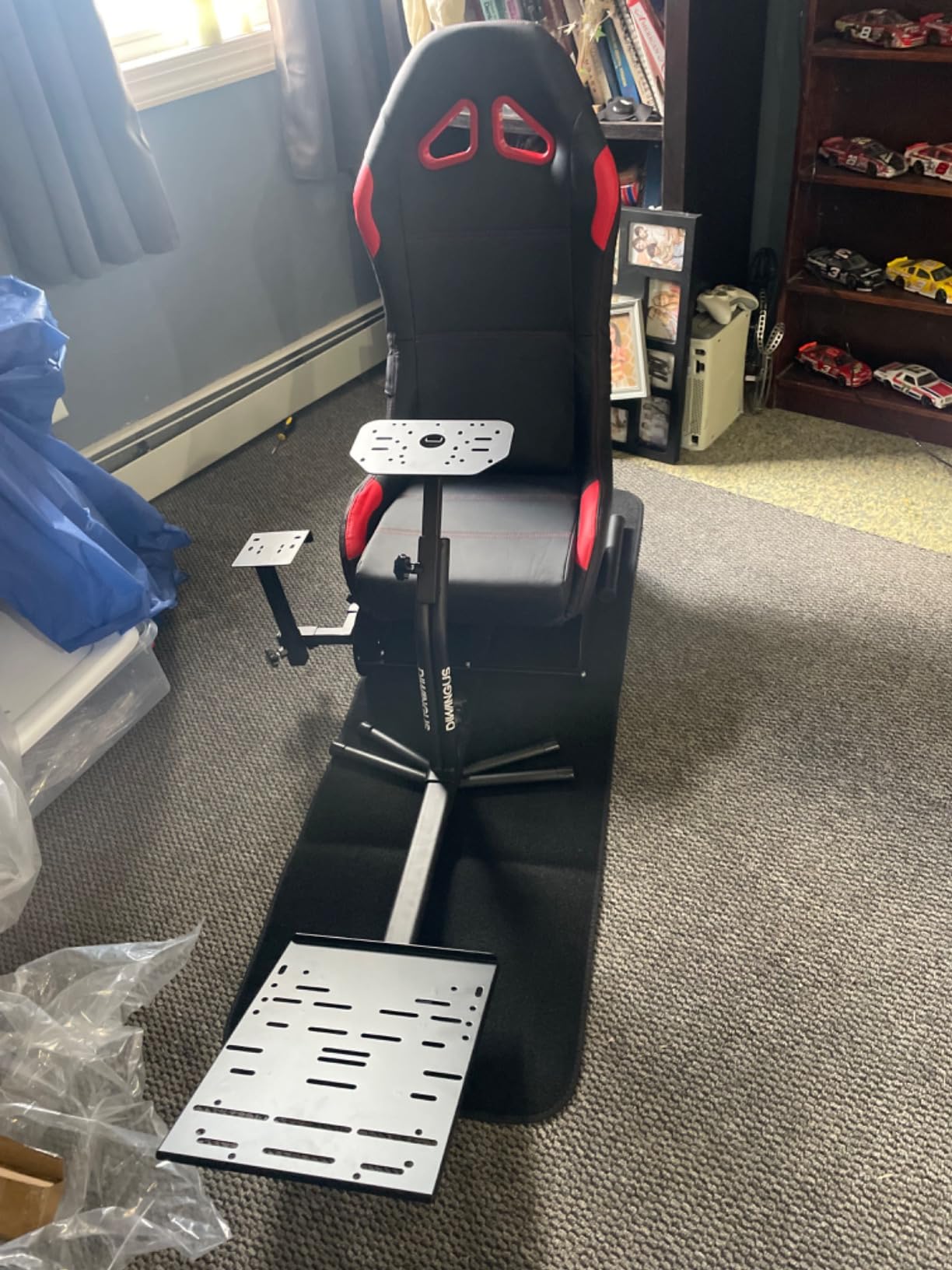 DIWANGUS Racing Simulator Cockpit, Foldable Steel Sim Rig with Seat | Adjustable Wheel Deck Height & Angle, Pedal Angle & Position, Foldable Frame, Fits Logitech, MOZA, Thrustmaster customer photo 1