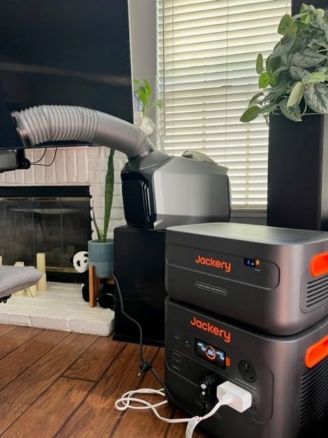 Jackery Explorer 2000 Plus Portable Power Station, 2042Wh, 3000W AC Output | LiFePO4 Battery, Expandable to 24kWh, UPS Home Backup, Solar Generator for Emergency, Camping, RV (Solar Panel Optional) customer photo 1