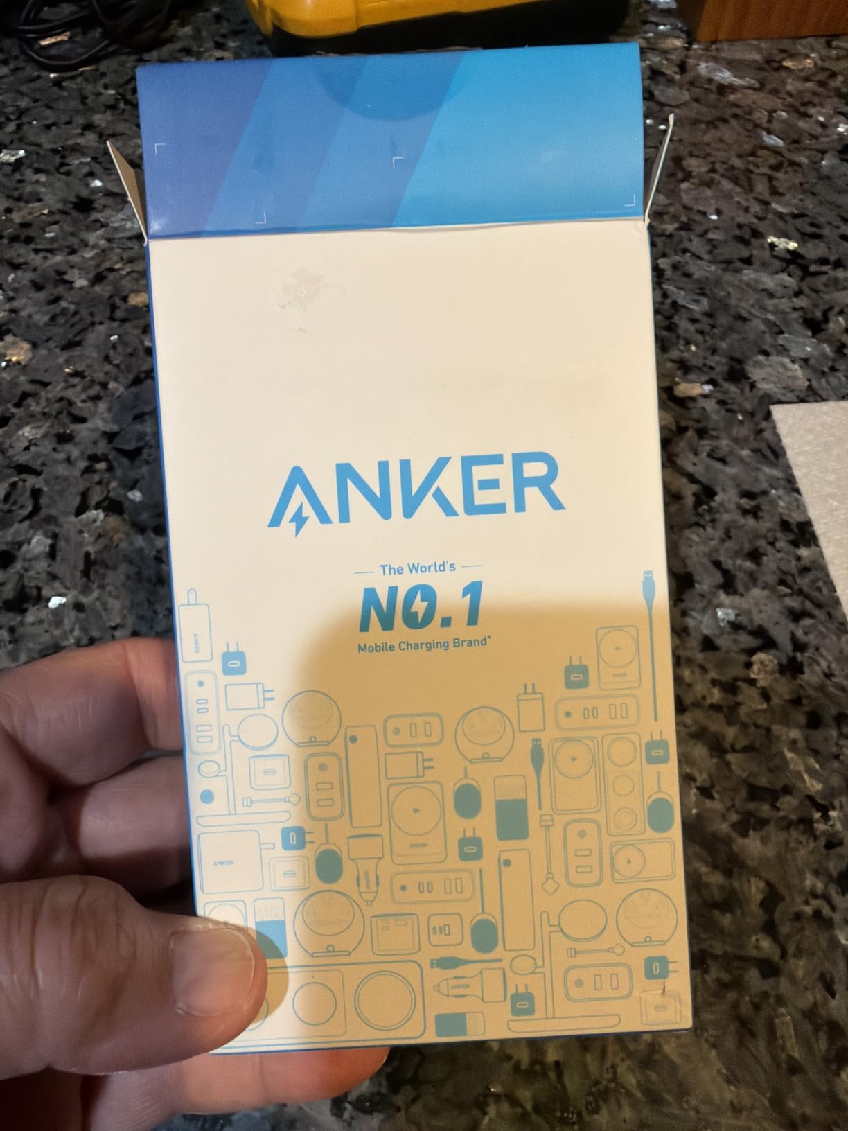 Anker Phone Charger, 20W USB C Charger Block, Type C Charger Fast Charging customer photo 1