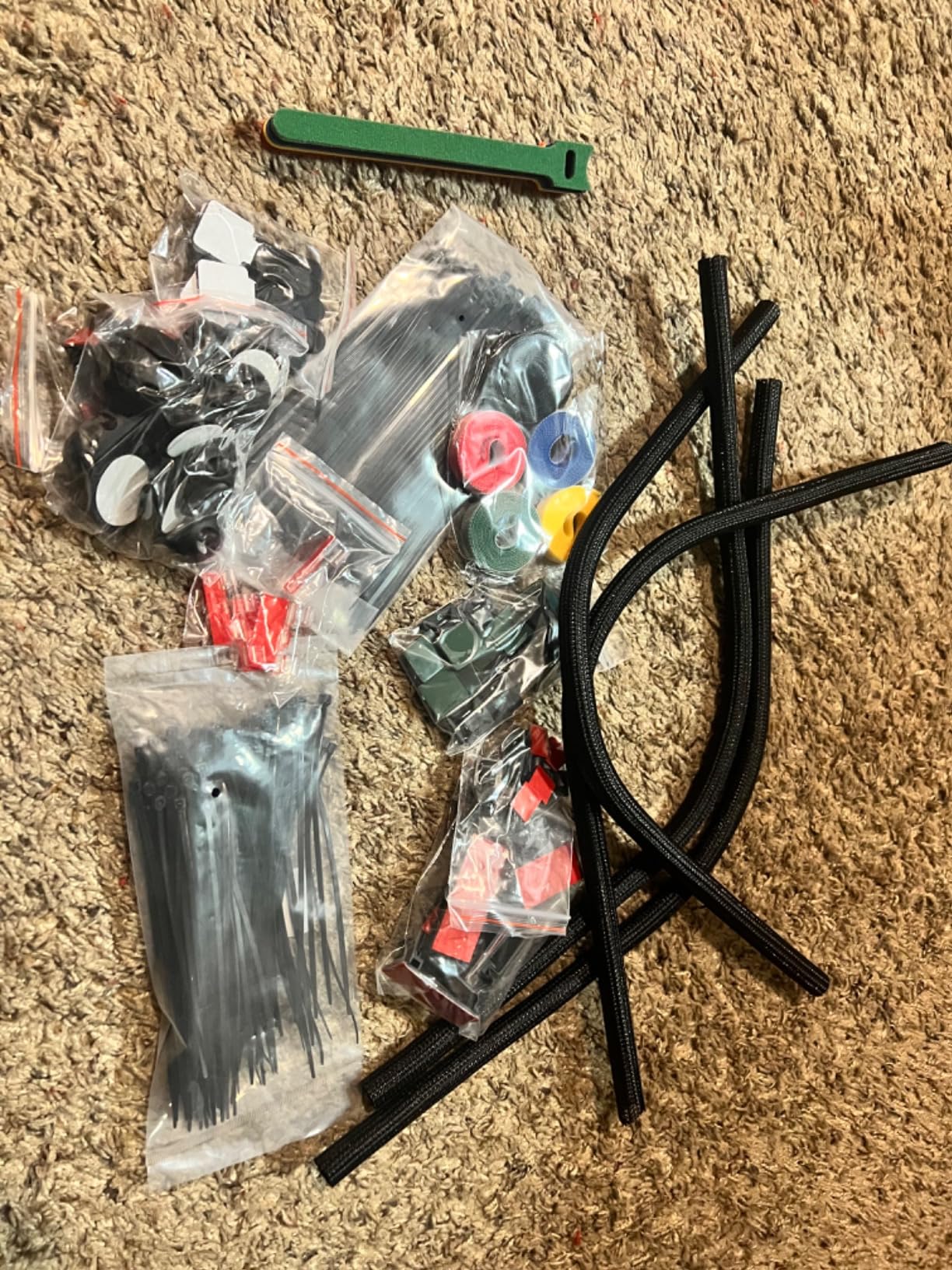 ELII 300PCS Cable Management Kit,4 Cable Sleeve 35 Cable Clips customer photo 2