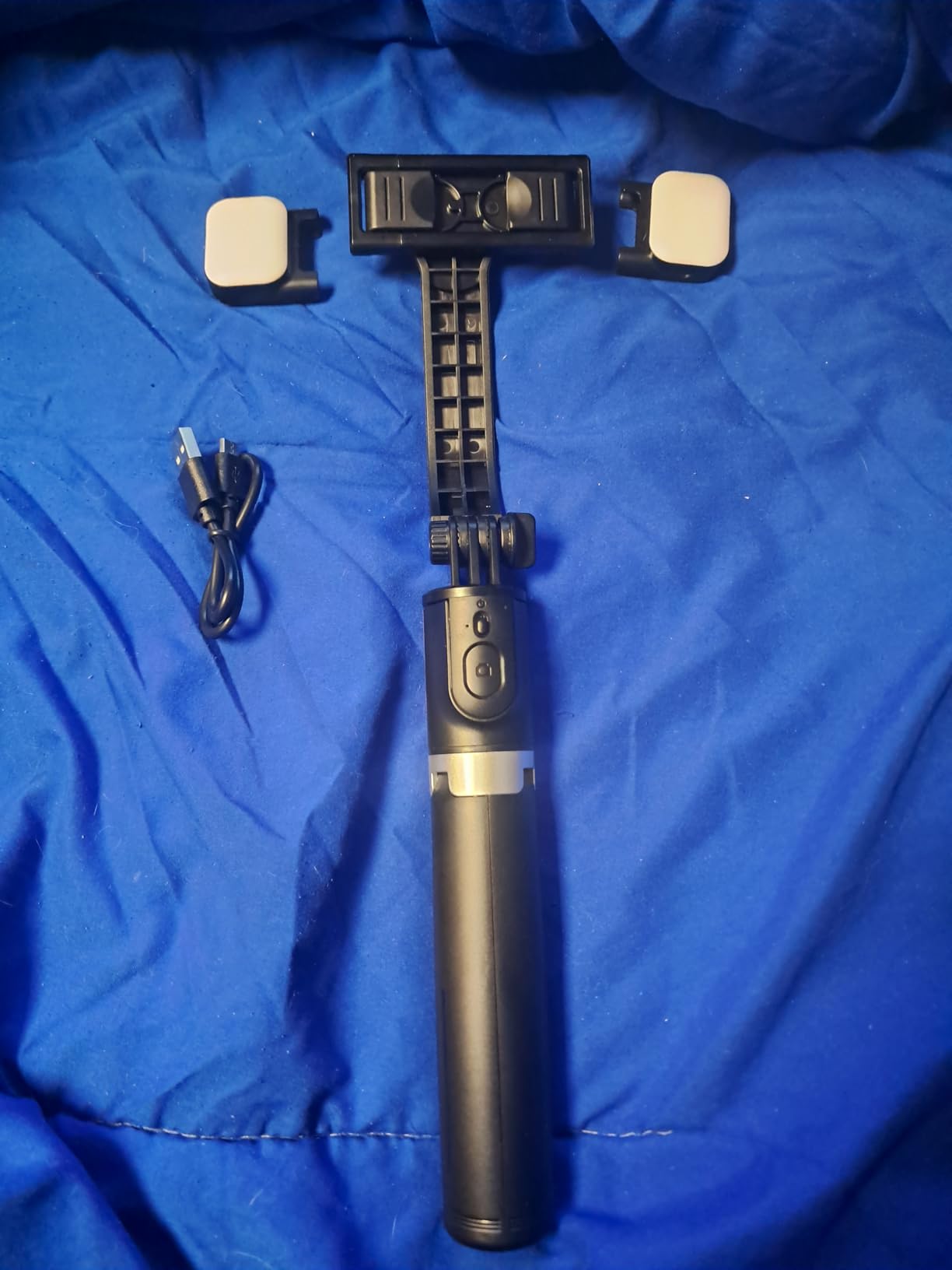 Selfie Stick Tripod with Light, 45'' Phone Tripod with Wireless Remote | Portable Travel Phone Tripod, Compatible with iPhone 16/15 Pro Max/15/14 Pro/14/13, Samsung S22/ S23 Ultra/Android Smartphone customer photo 2