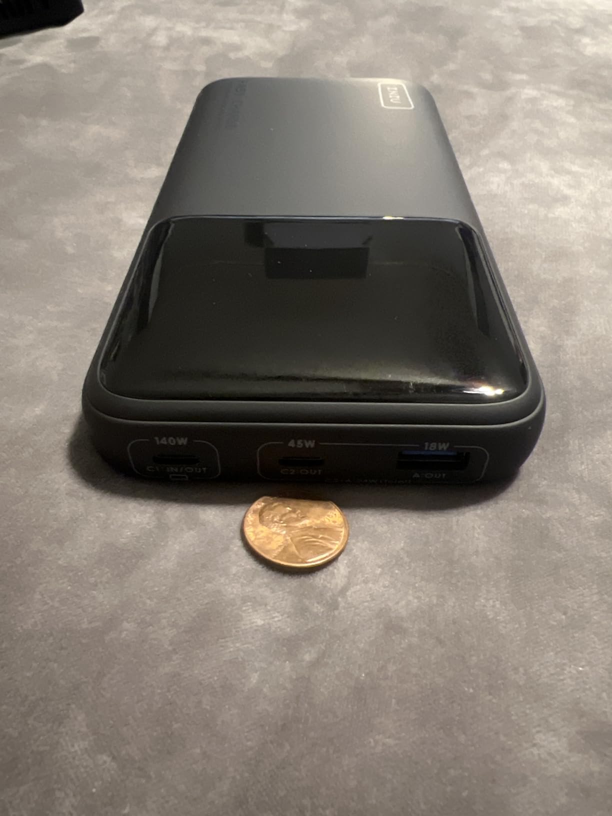 INIU Laptop Power Bank, Compact 27000mAh 140W Fast Charging Battery Pack customer photo 2