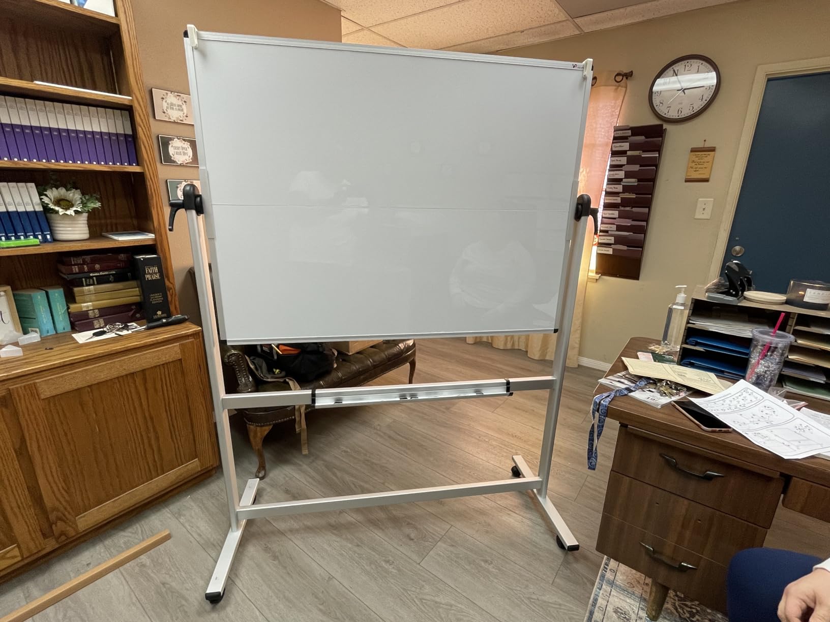 VIZ-PRO Rolling Whiteboard, 48