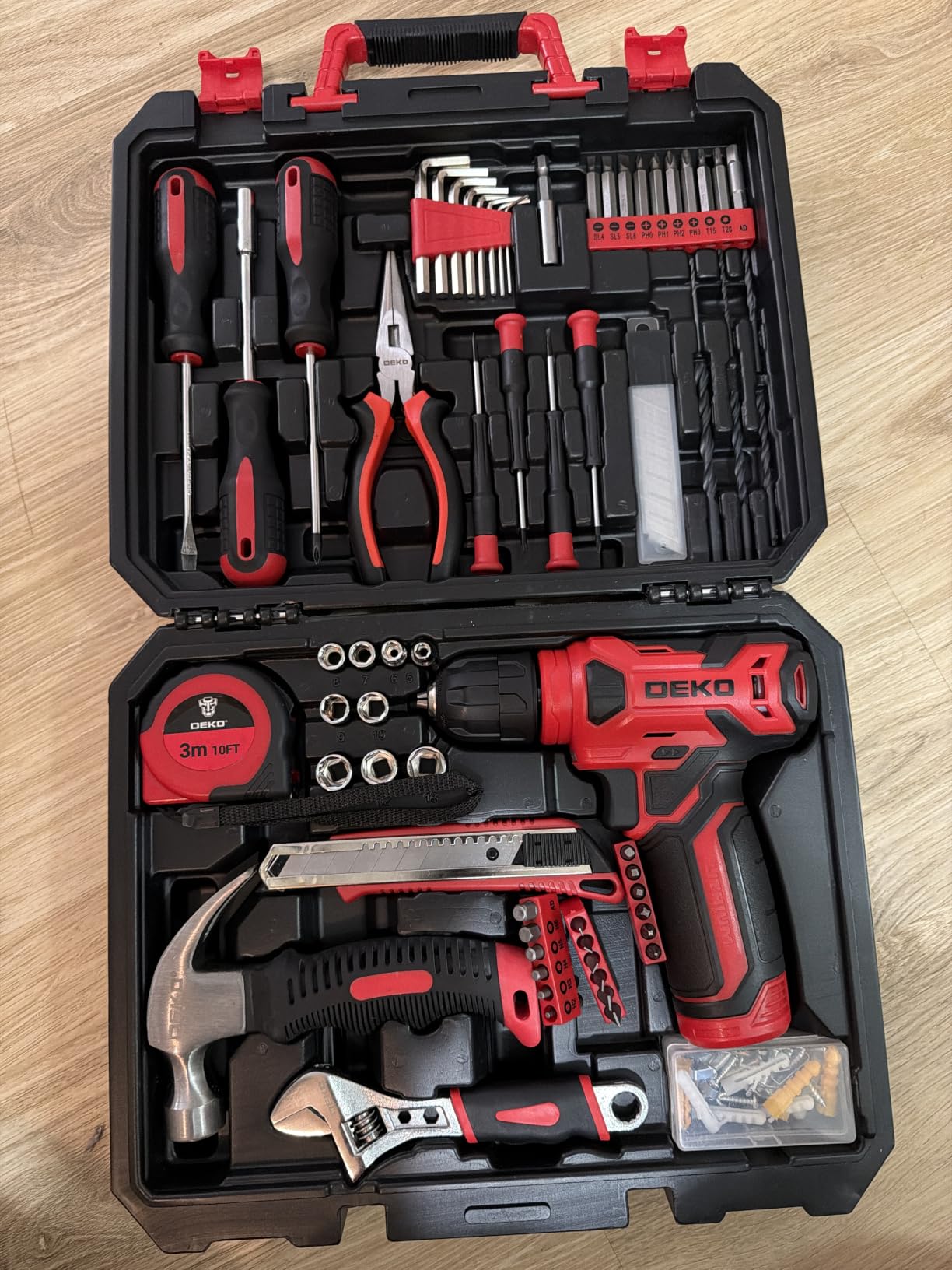 DEKOPRO Drill Set: Tool Set with 8V Blue Cordless Drill, Home Tool Kit with Drill, Hand Tool Kits for Women 126 Piece customer photo 1