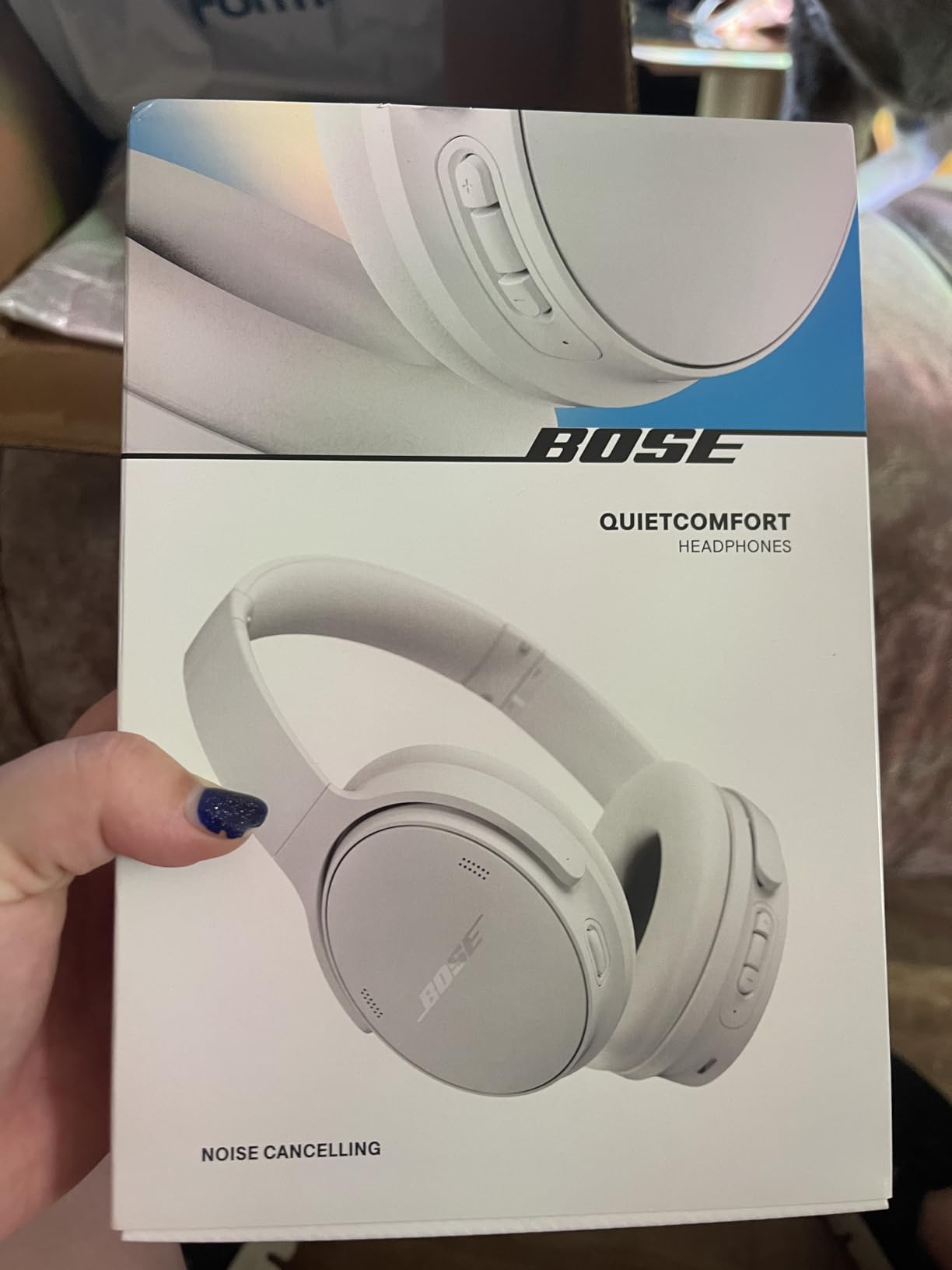 Bose QuietComfort Bluetooth Headphones, Wireless Headphones with Active Over Ear Noise Cancelling and Mic, Deep Bass, Up to 24 Hours of Playtime, Cypress Green - Limited Edition customer photo 1