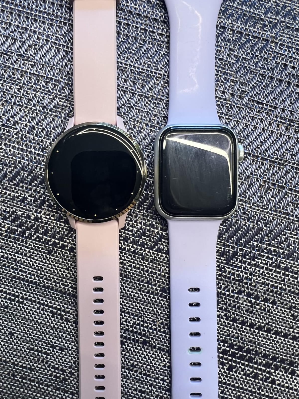 Garmin Venu® 3, Premium Fitness Smartwatch, 45mm, Whitestone customer photo 2