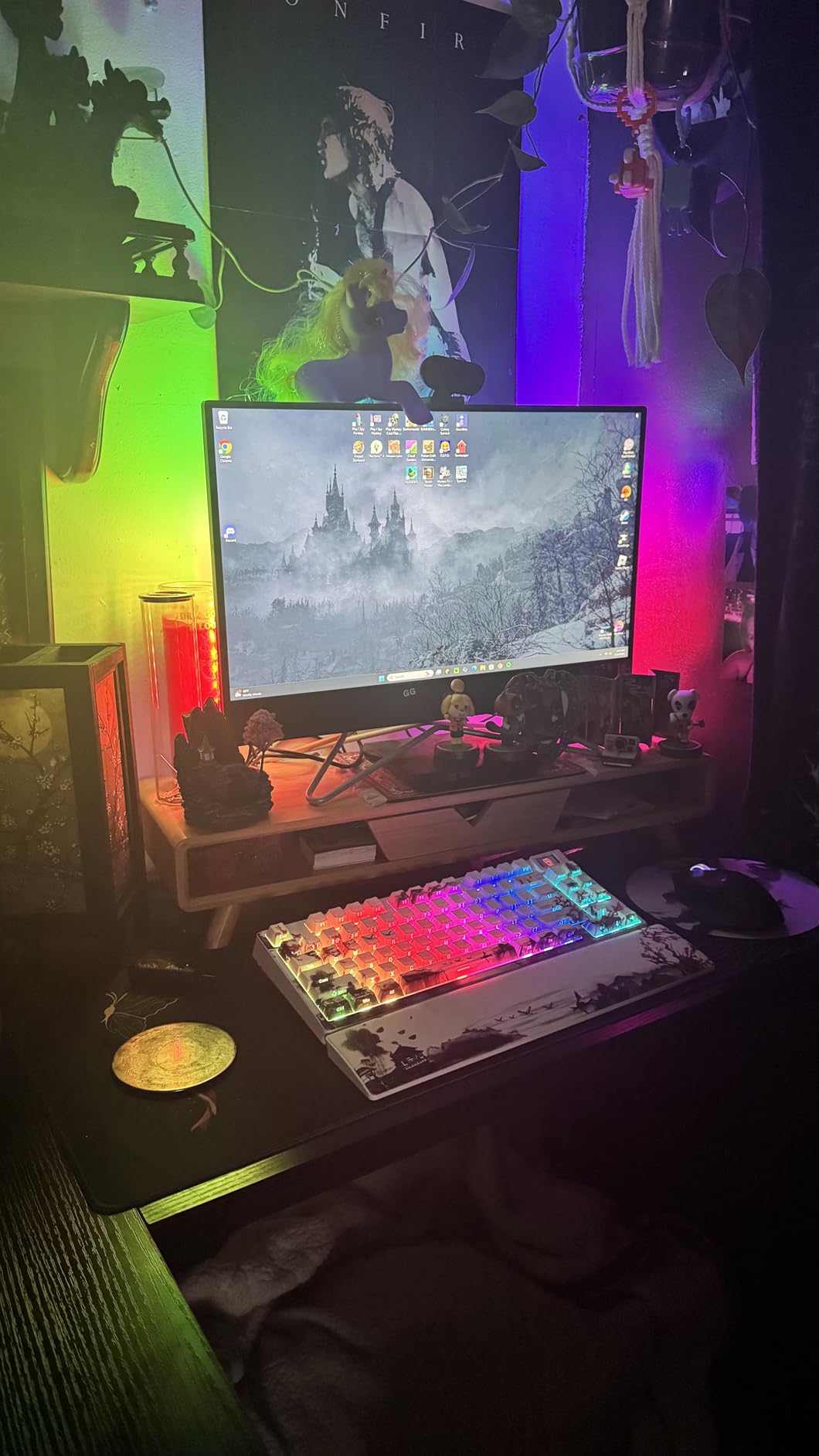 Monitor LED Backlights for PC & Mac, RGBIC LED Strip Lights that Sync with Screen Color or Music, Computer Light Bar Behind Monitor, LEDs for Desk Gaming, USB Port, Software Control (24 in) customer photo 2