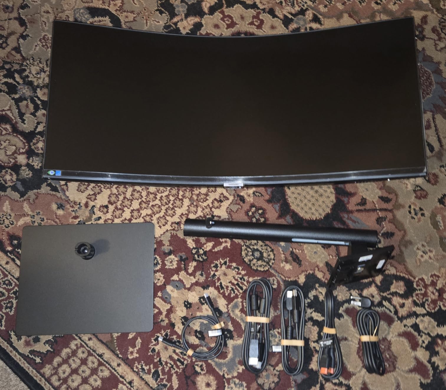 Samsung 34” ViewFinity S65UC, Ultra-WQHD Curved Monitor customer photo 2
