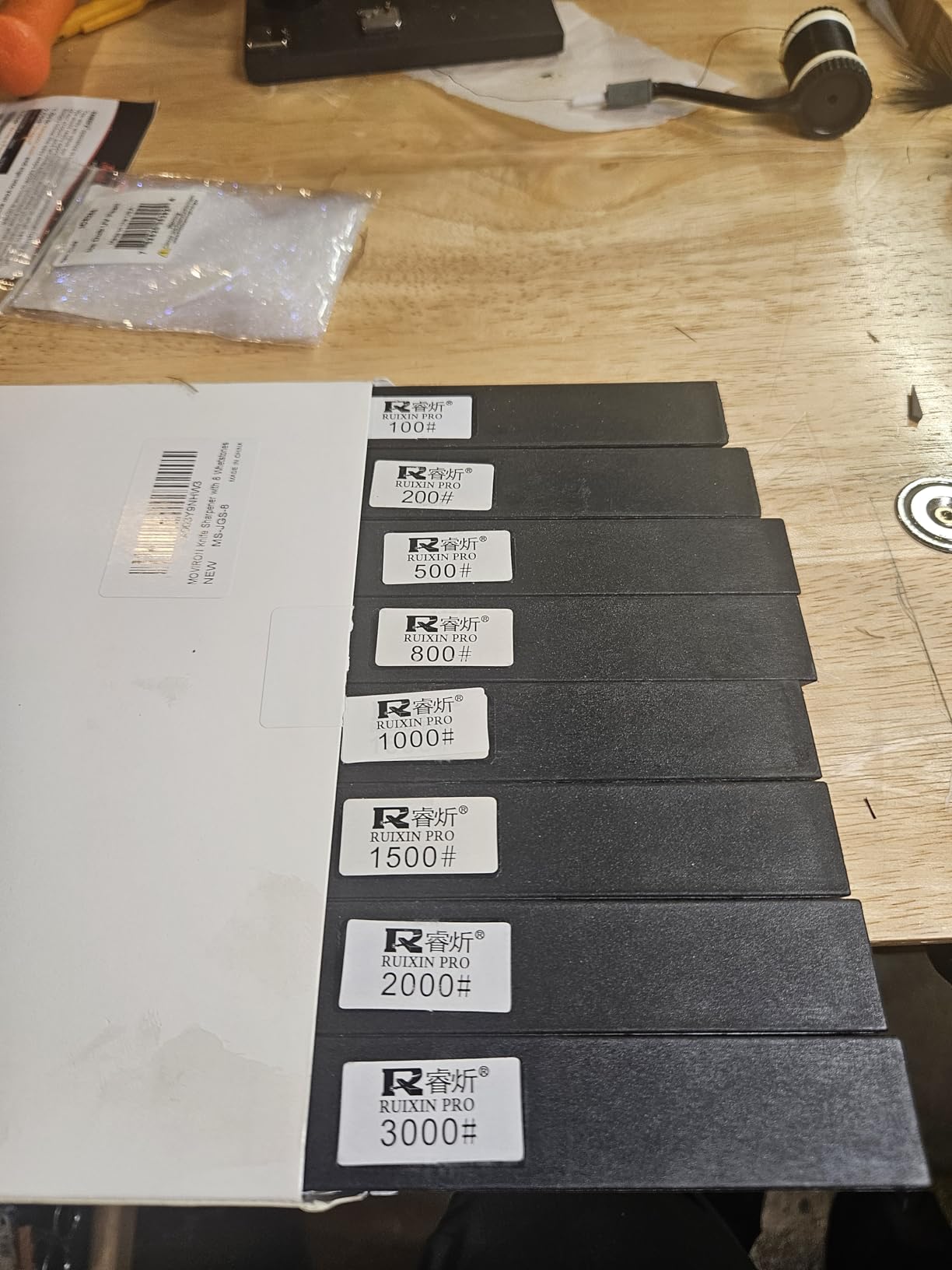 RUIXIN PRO 8 Pcs Diamond Knife Sharpening Stones for RUIXIN PRO RX-008 RX-009 Knife Sharpener Fixed-Angle Kit, Professional Whetstone Set With Base: 100/200/500/800/1000/1500/2000/3000 Grit customer photo 1