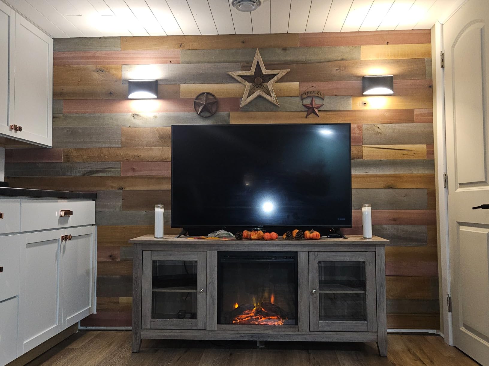 Modern LED Wall Sconces, 3000K Warm White Hardwired Wall Lights Set of 2 customer photo 1