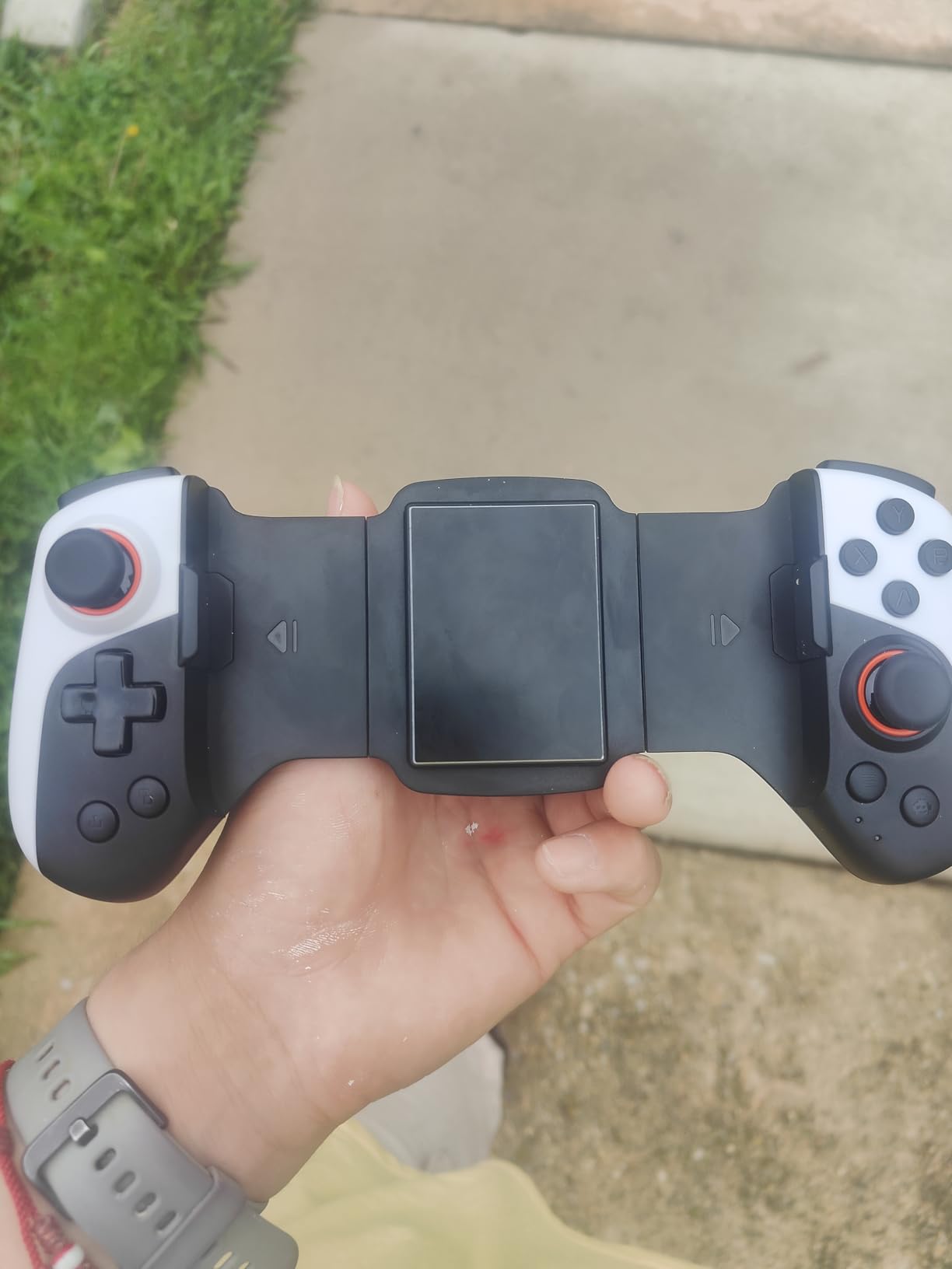 Joso Phone Controller for iPhone/Android with Phone Case Support, Mobile Gaming Controller with Cooler for iPhone 16/15/14, Galaxy S24/S23/S22 - Universal Fit, Customizable Buttons, Turbo customer photo 2