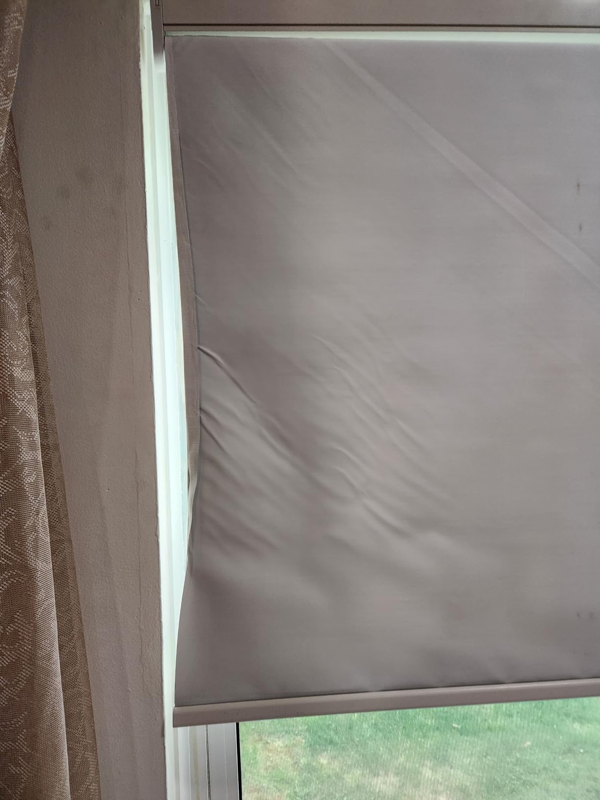 Motorized Blinds with Remote Roller Shades White, 34 x 72 customer photo 2